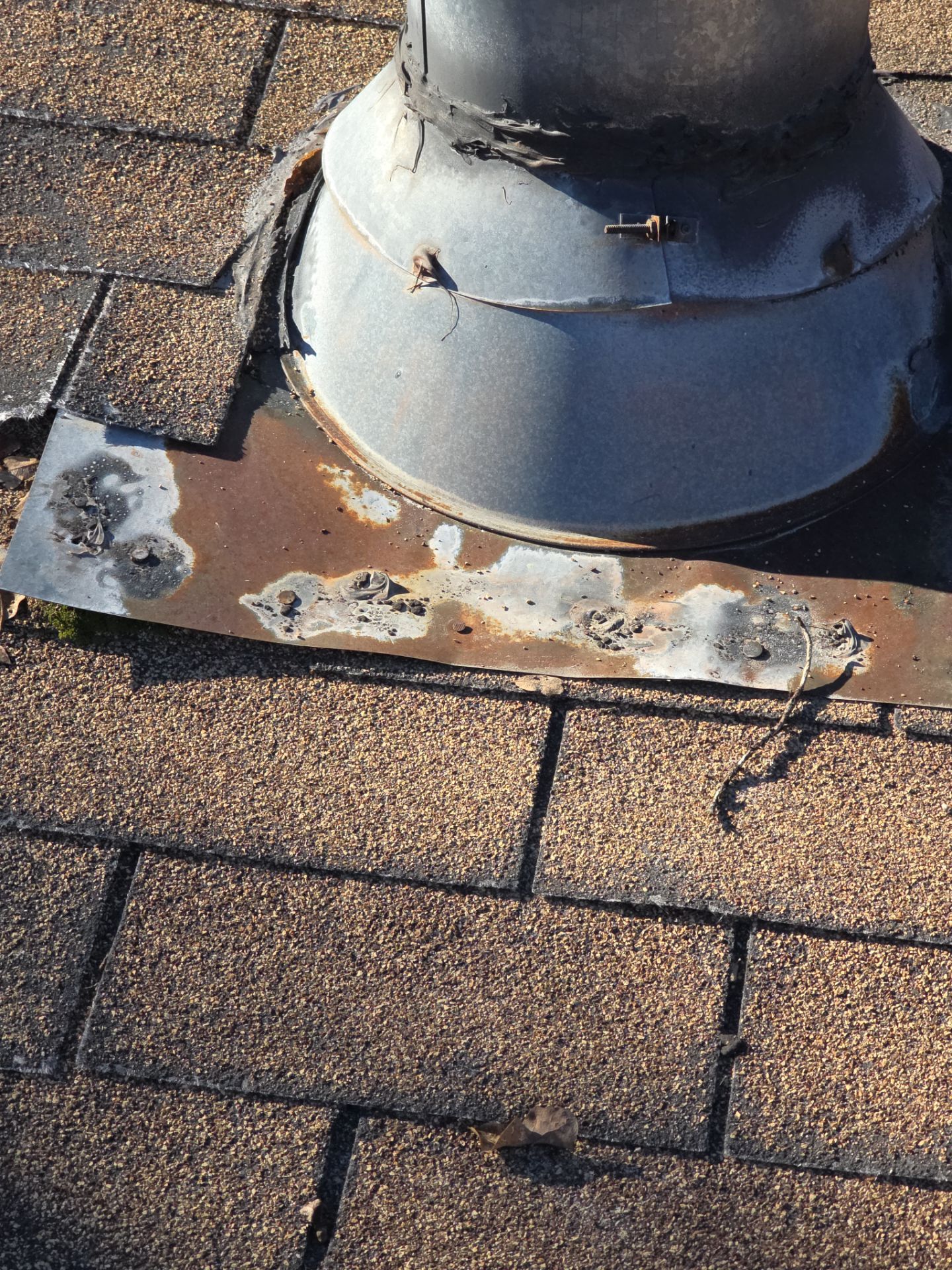 Roof Rejuvenation using Roof Maxx Treatment by Roof Maxx of Folsom