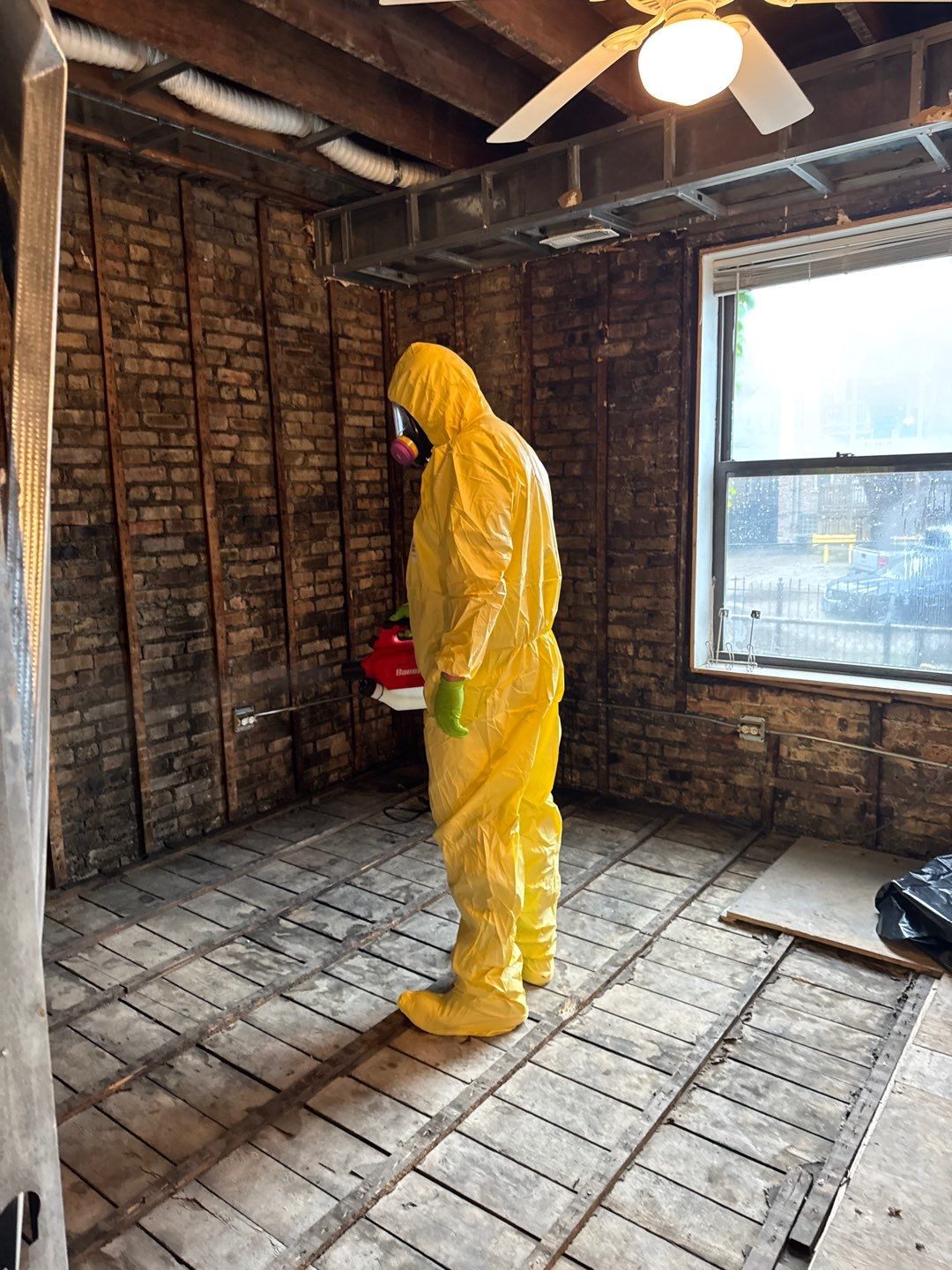 Multi-Unit Fire Damage Mitigation and Structural Drying in Chicago by Chicagoland Water Medics