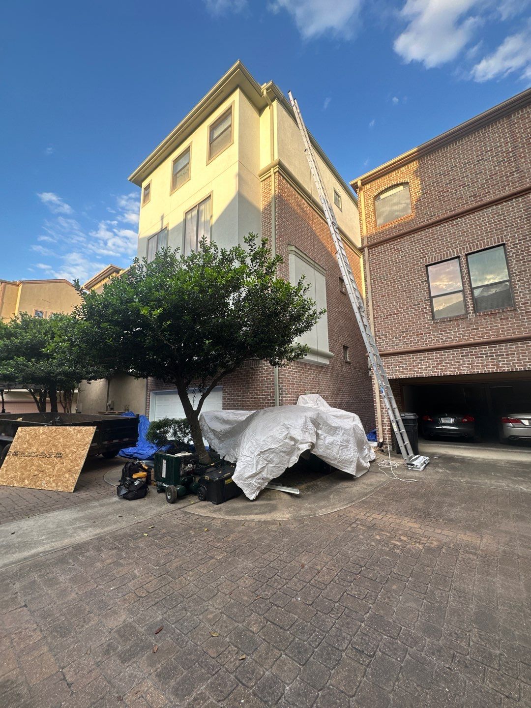 Roof Replacement Houston by Roof Repair Company
