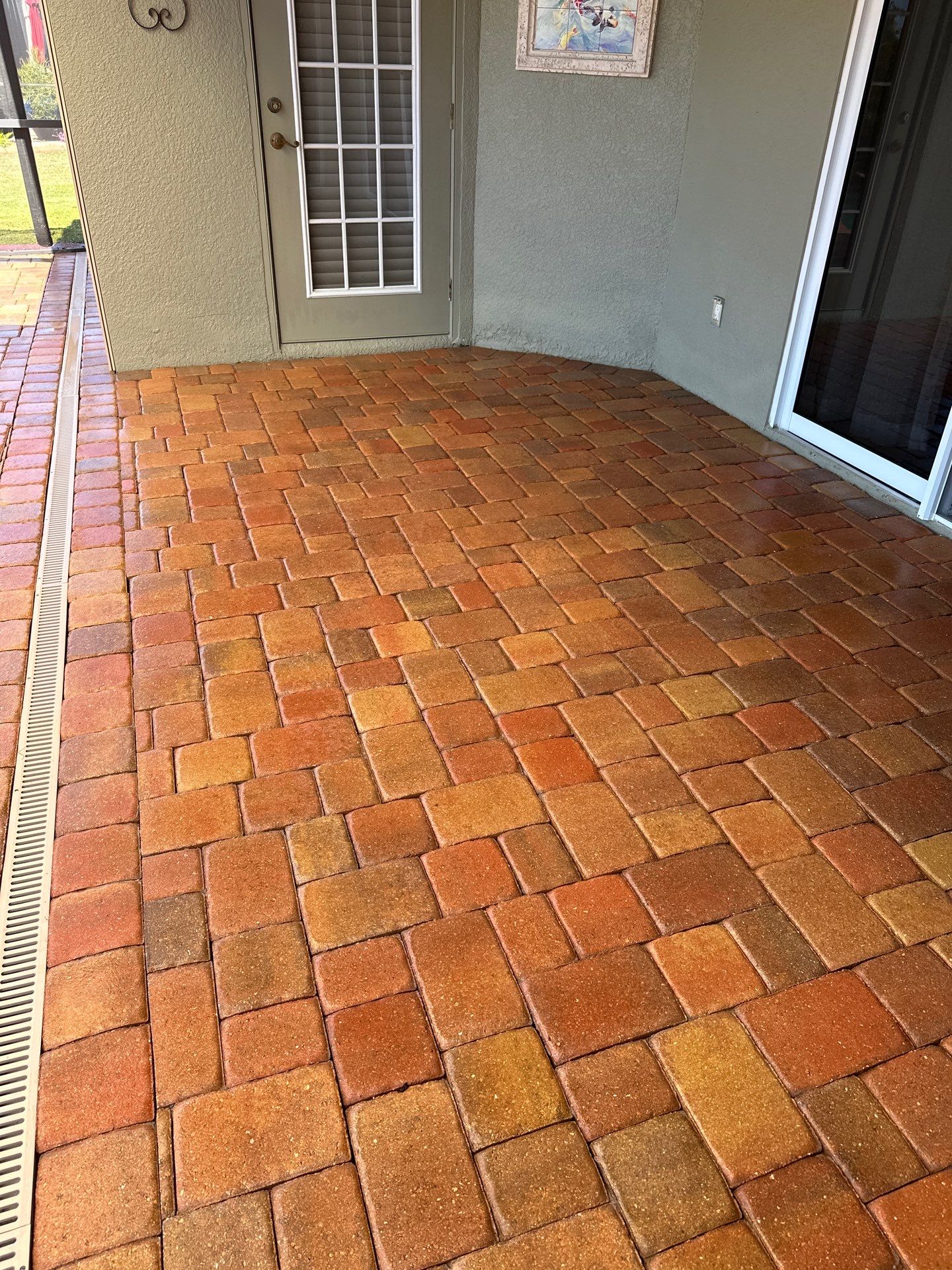 Paver Cleaning and Sealing in Sun City Center by Supreme Paver Experts