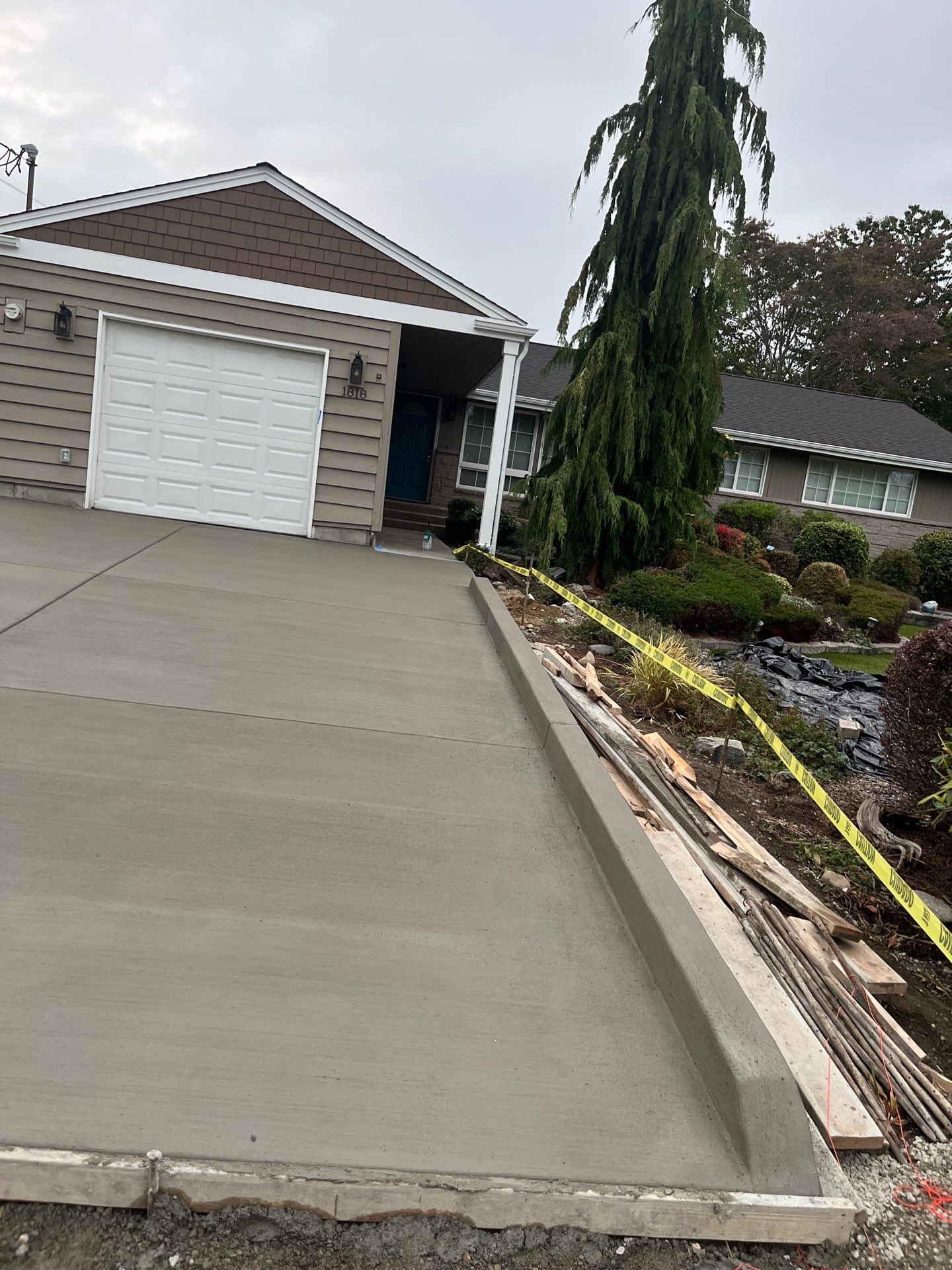 Concrete Driveway, Walkway & Asphalt Road Repair | Seattle  by Jireh Asphalt & Concrete Inc 