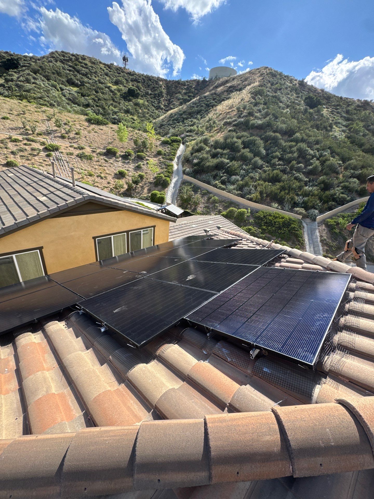 Mission Solar Panel Installation with Tesla Powerwall Backup in Santa Clarita by AWS Solar