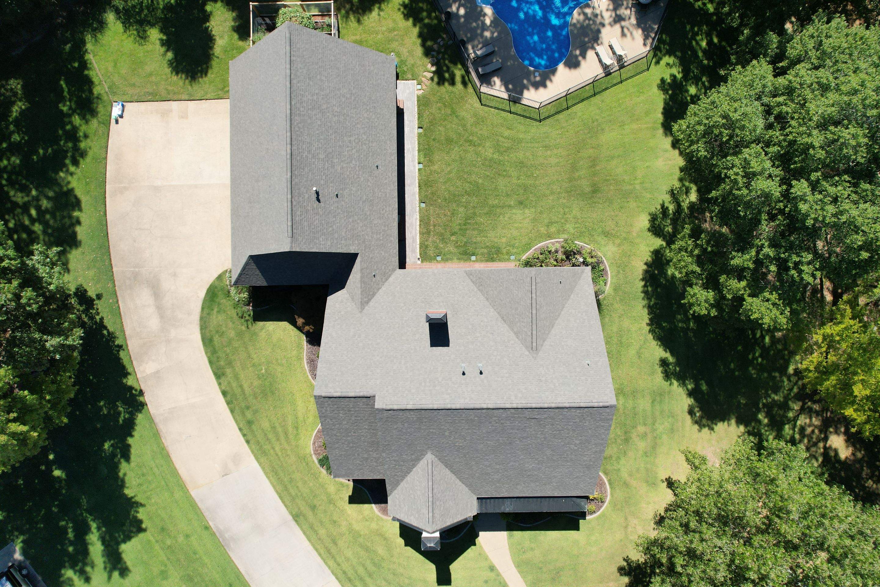 Residential Roof Replacement in Hope AR by Hostetler Roofing