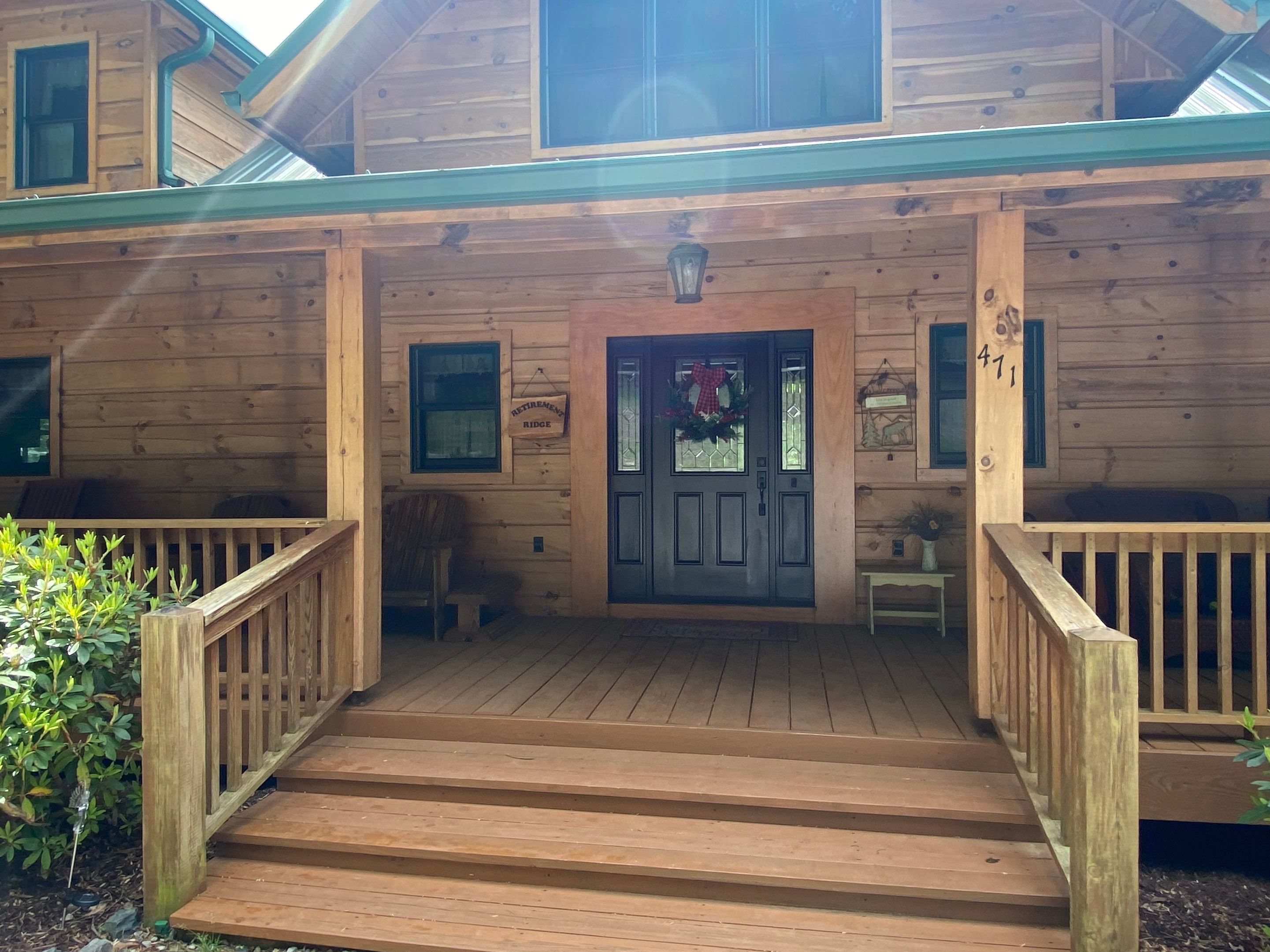 Cabin using Wood Sealant by DuraSeal