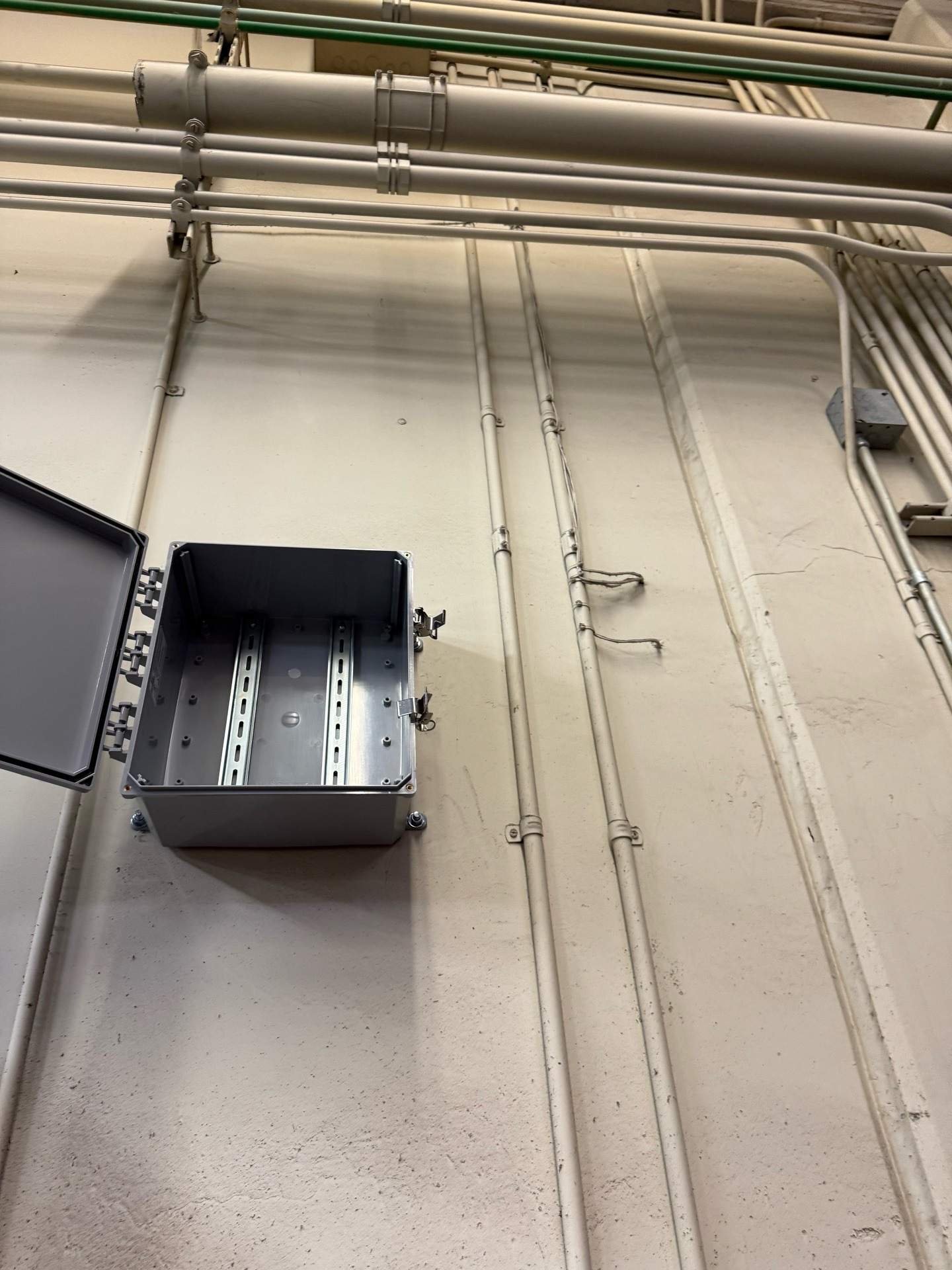 Electrical and Cat6 Cabling Project – Manufacturing Facility, Irvine, CA by Ring and Ping Inc.