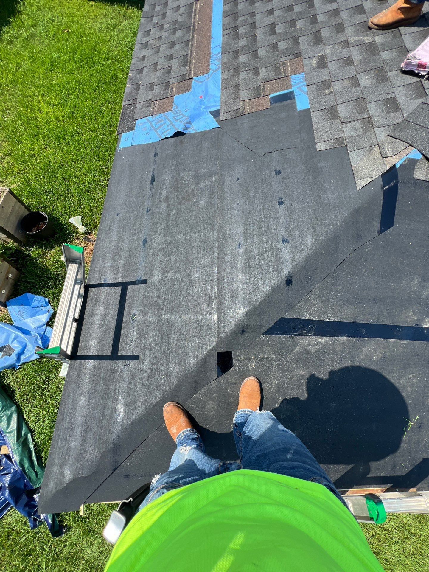 Residential Roofing Repair using Owen's Corning Duration (Lifetime) Shingles by Roof Repair Company
