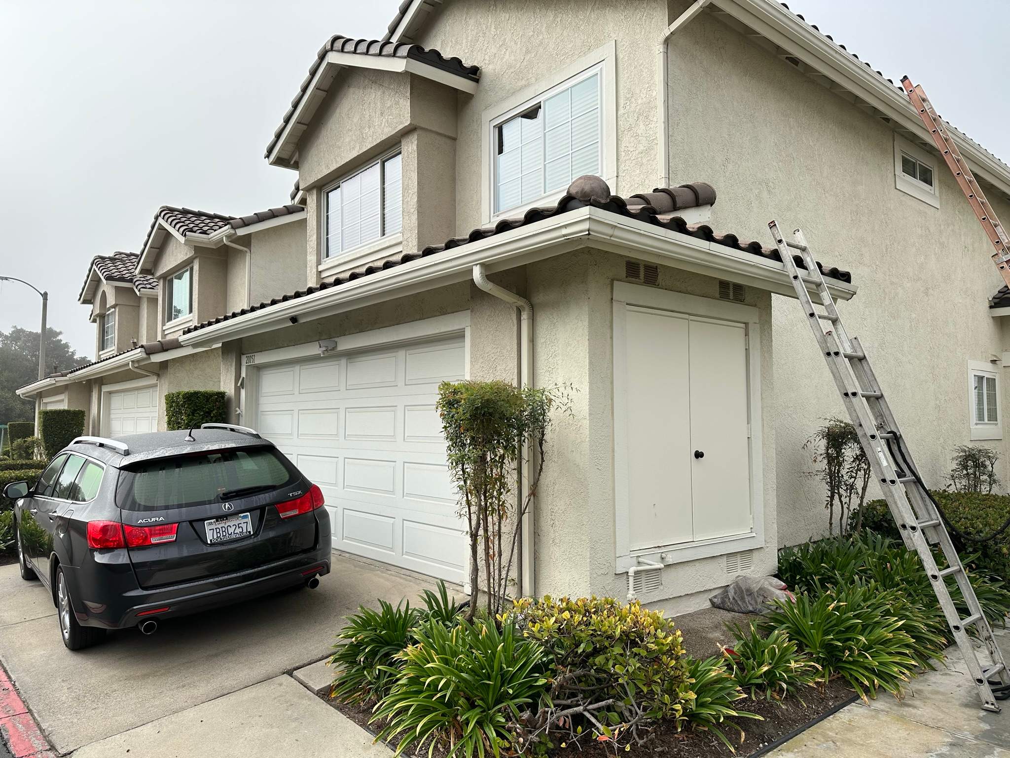 Lake Forest HOA Gutter Cleaning by Property Cleaning Experts, LLC