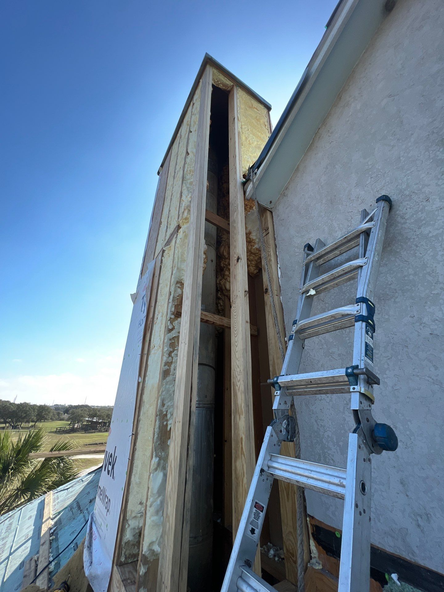 Long Horn Retreat by Bayfront Roofing and Construction