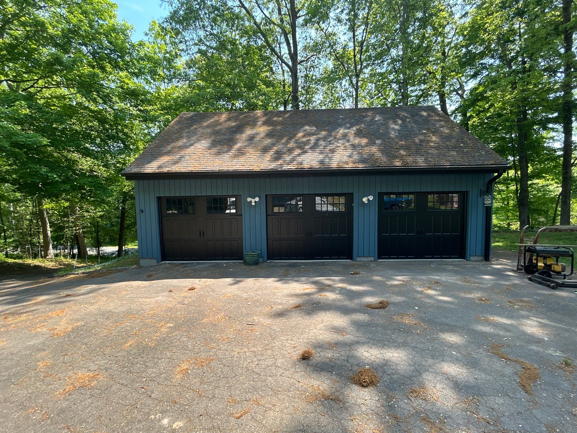 Garage Door Installation using Amarr Classica Gaage door by DiGiorgi Roofing and Siding Inc