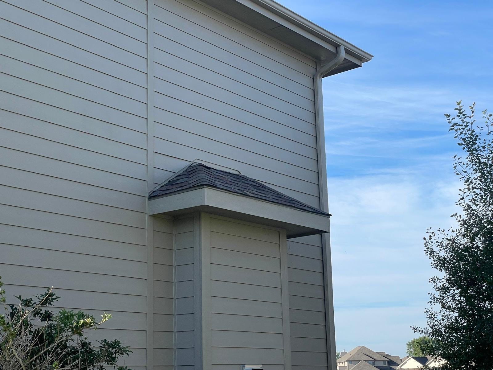Residential Roofing Installation using Owens Corning Duration Summer Harvest by Lightning Exteriors