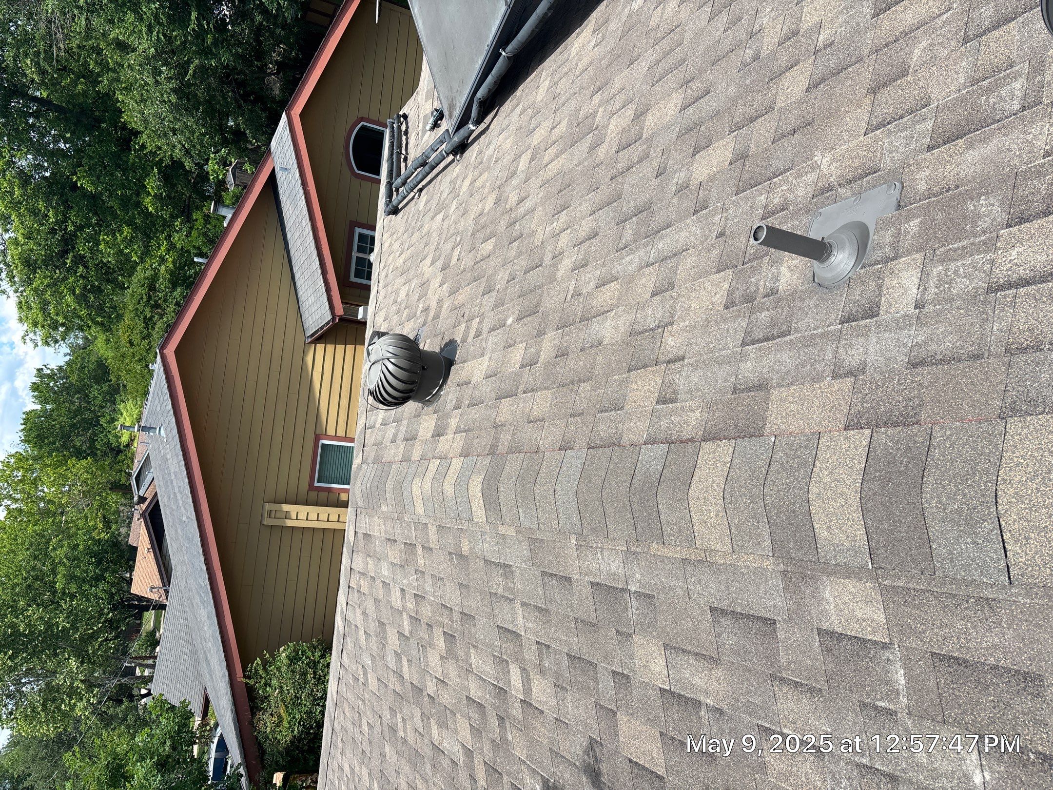 Weathered Wood - Malarkey Highlander by RoofsOnly.com