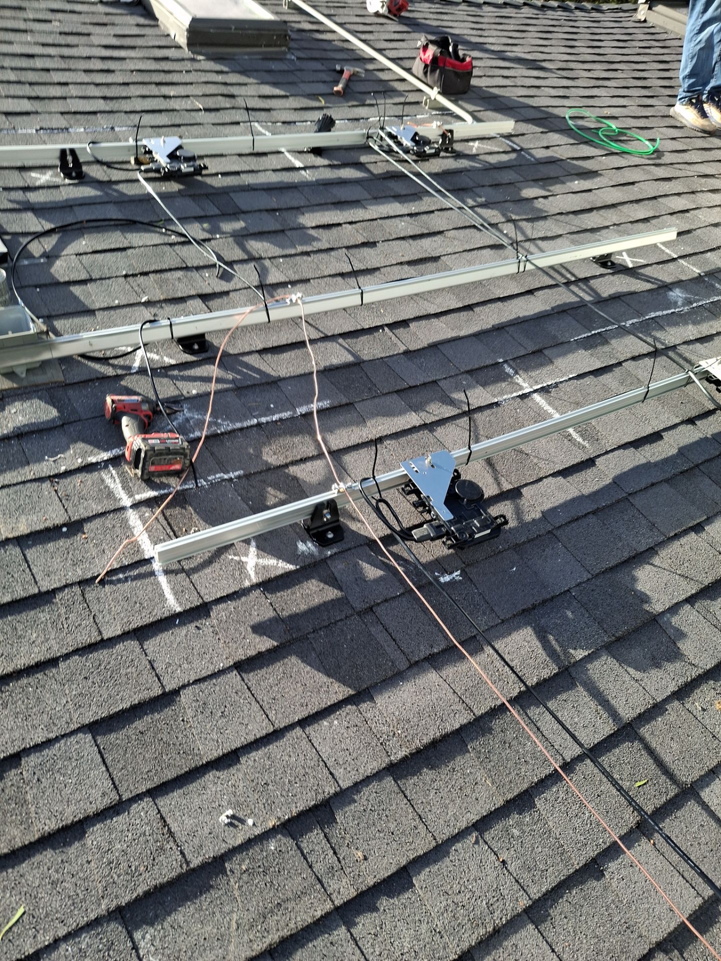 Residential Solar Panel Installation and Electrical Service Upgrade in Los Angeles by AWS Solar