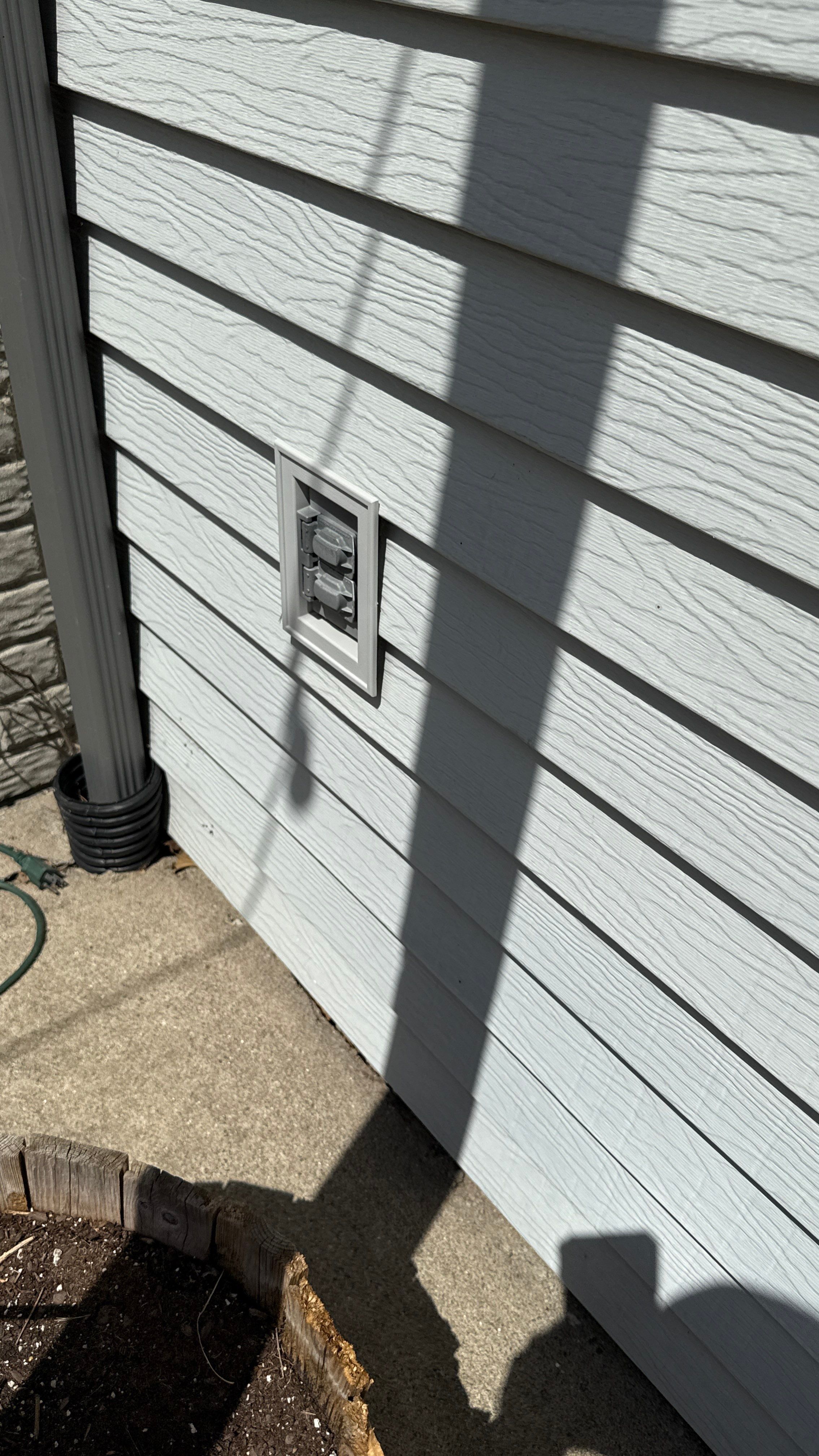 Siding and window replacement by United Windows and Siding LLC
