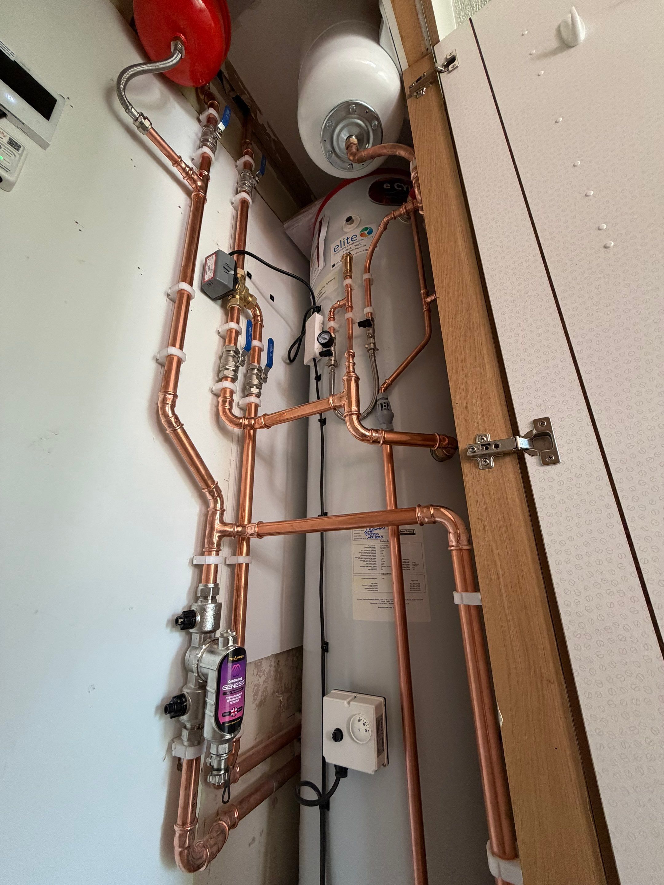 π₯ Gas Boiler Out. High-Efficiency Heat Pump In. Smarter Energy Future Secured. π₯ by Elite Services Group Ltd