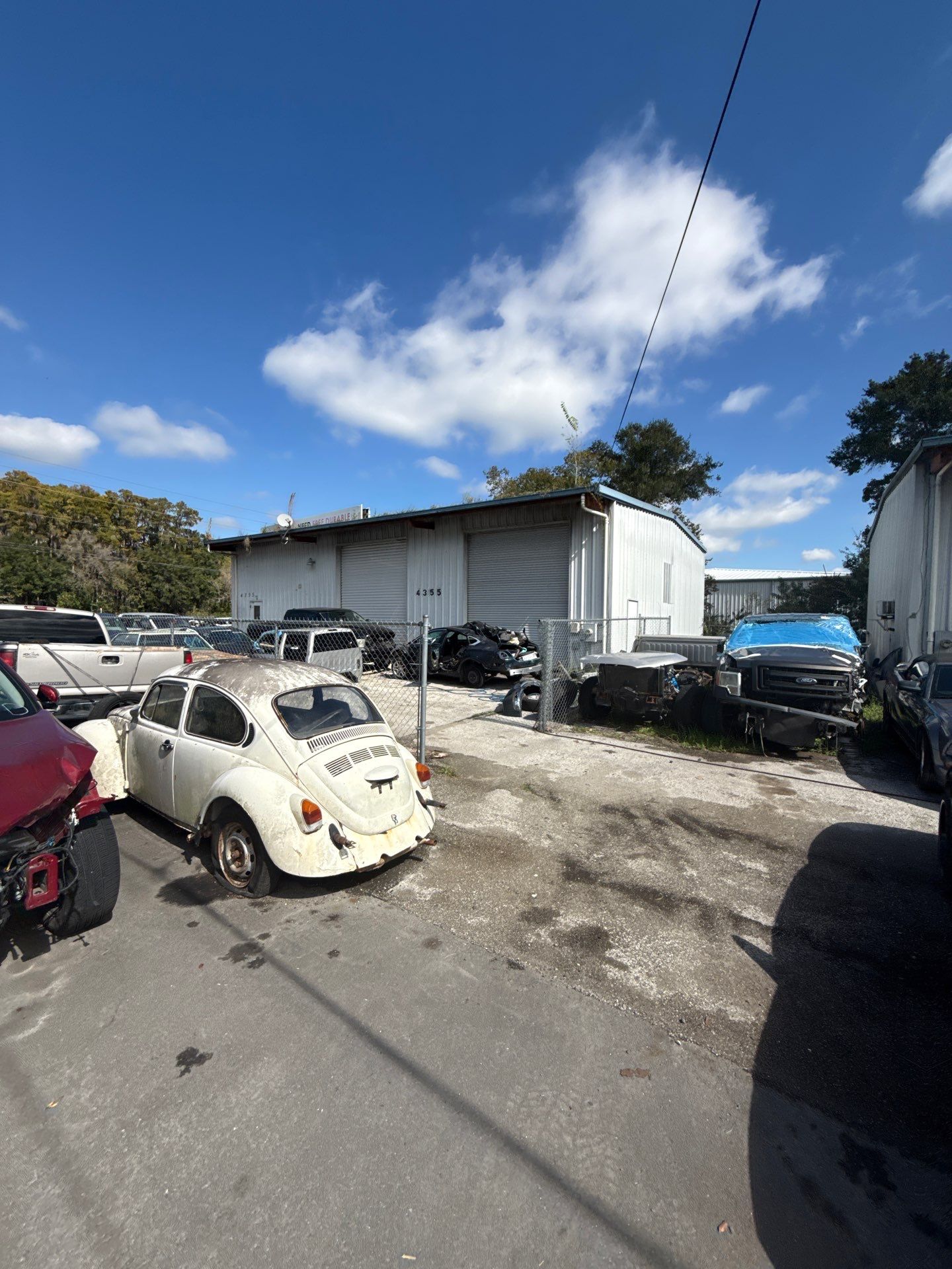 Clean Gutters and Seal Seams in Lakeland FL by Gutter Professors