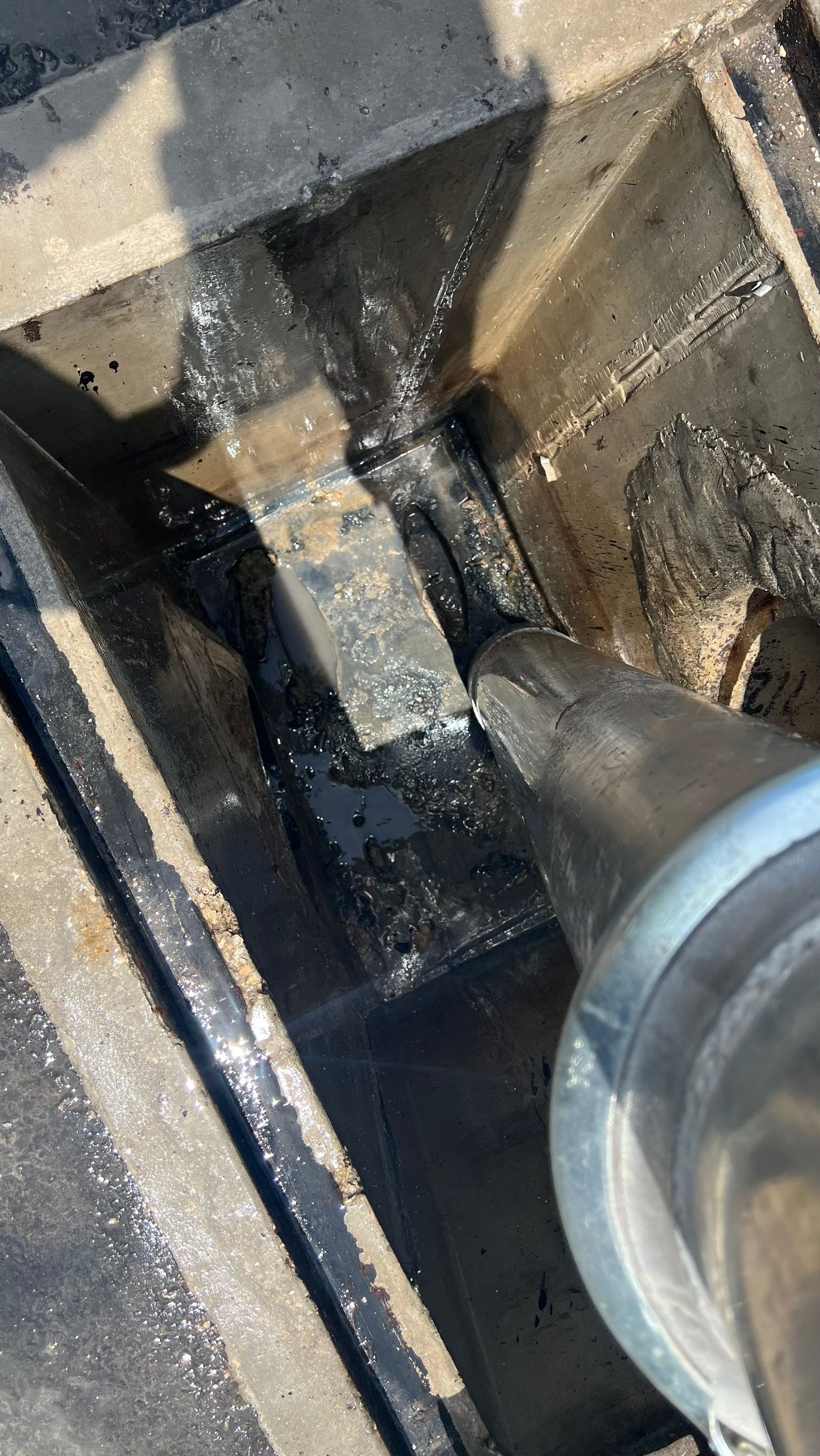 Naples Sunbelt Stormwater Catch Basin Cleaning by APS Power & Water