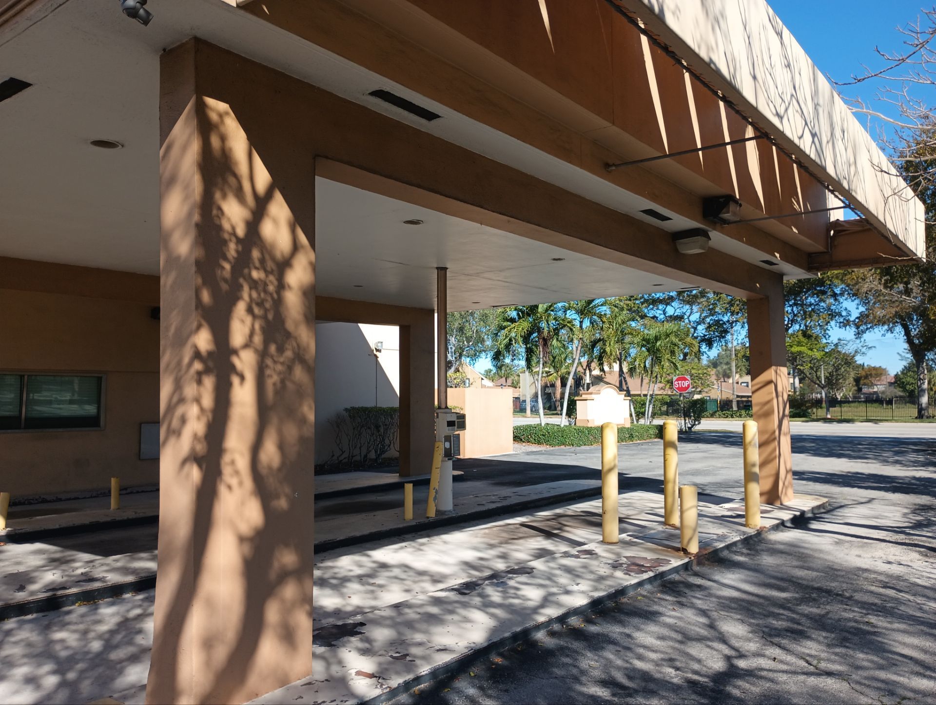 LEMONADE MM MIRAMAR EAST LLC by Souffront Construction & Engineering