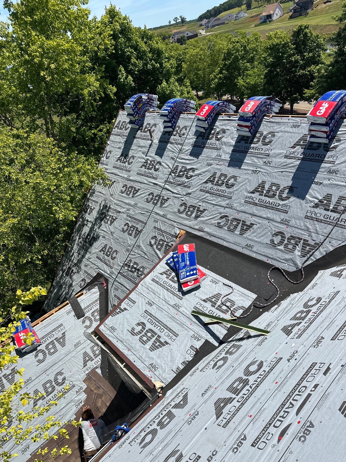 GAF HDZ - Barkwood by Elite Roofing LLC