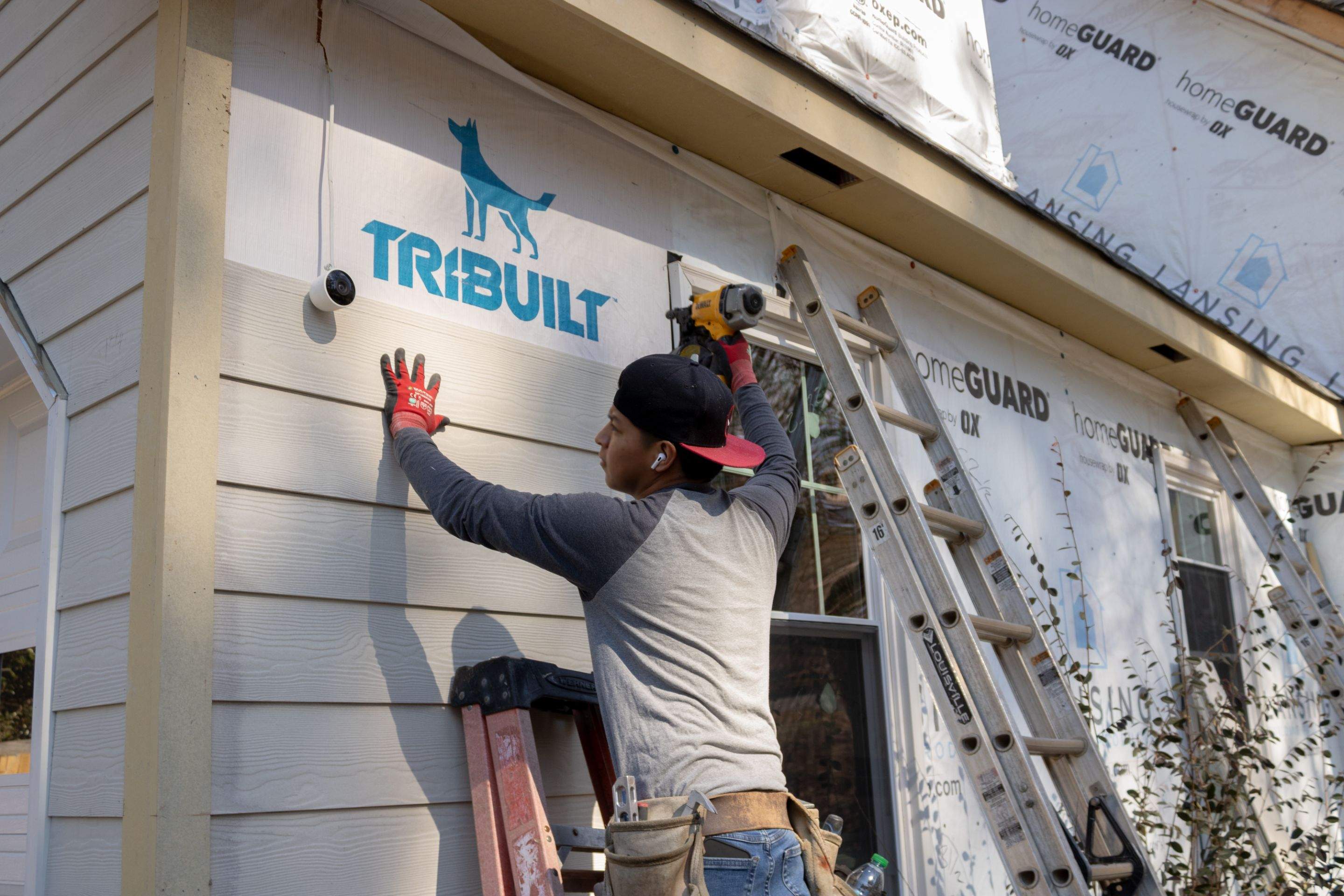 Marietta, GA Full Siding Replacement, 30+ Window Replacements, Screened-In Porch to Sunroom Conversion, Gutter Replacement, and Exterior Painting by Nelson Exteriors