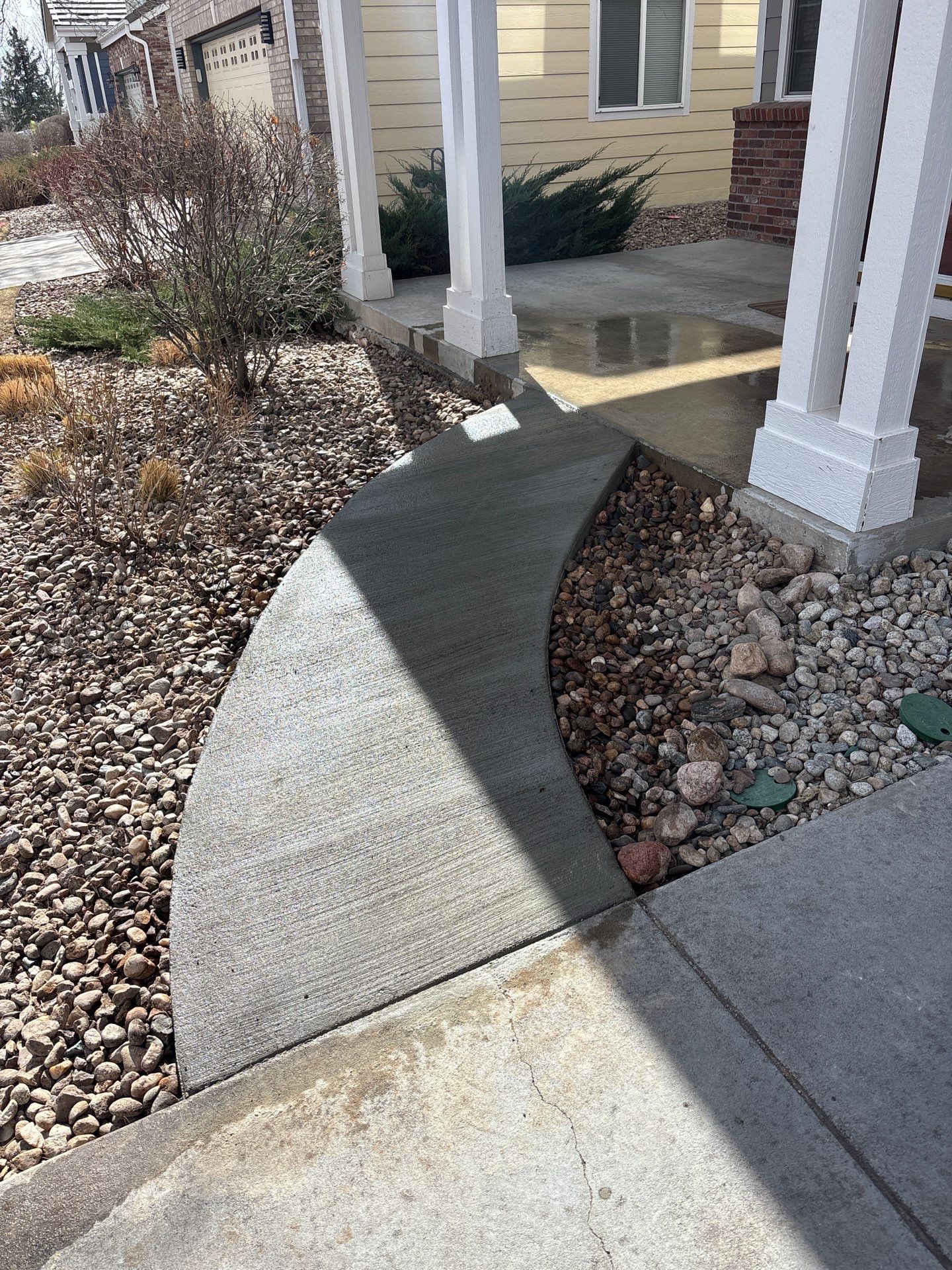 new patio and walkway by JRM landscape & design