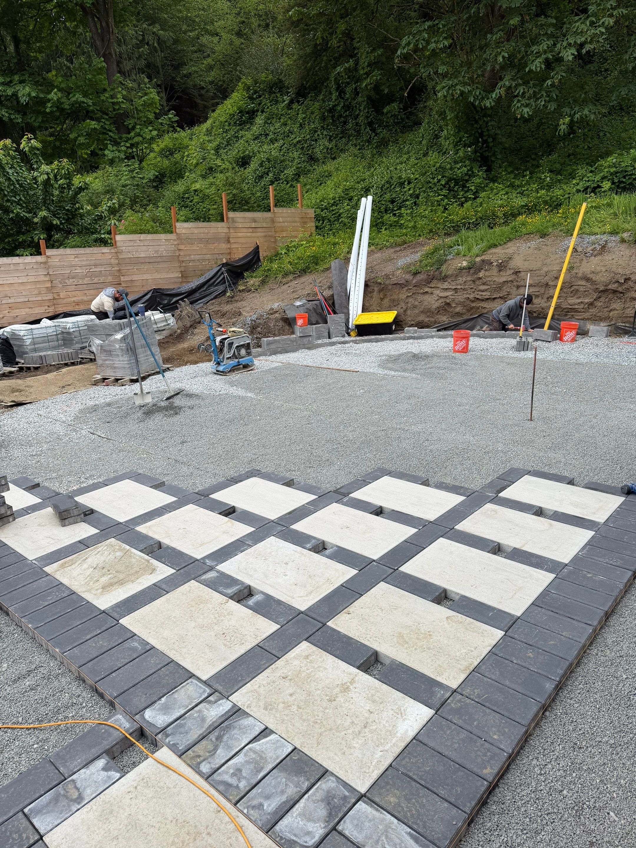 Maple Ave Renovation by Pacific Pine Landscape
