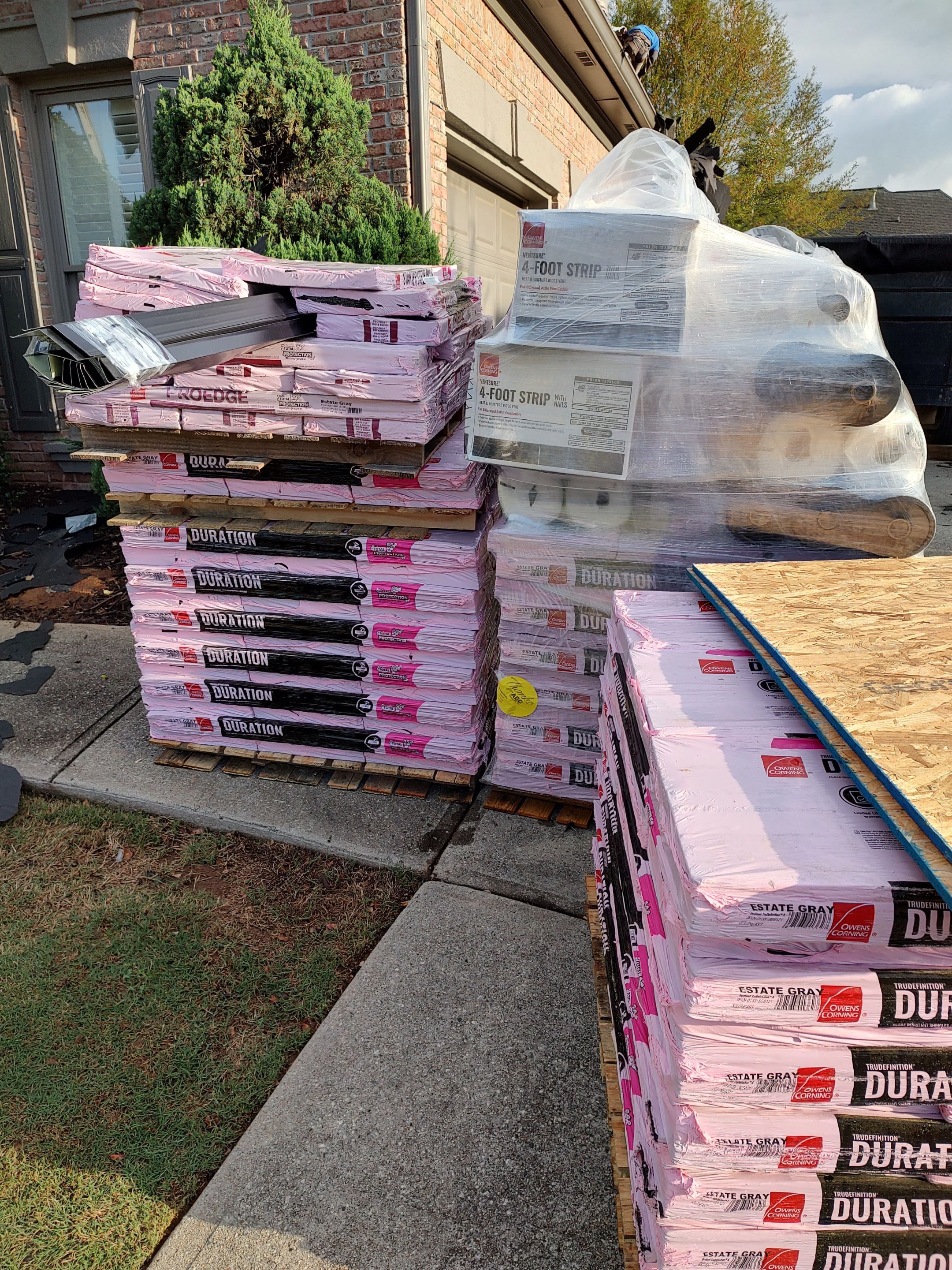 Top-Quality Williamsburg Gray Owens Corning Roof Installation in Roswell, Georgia by NBS Roofing by NBS Roofing, Inc.