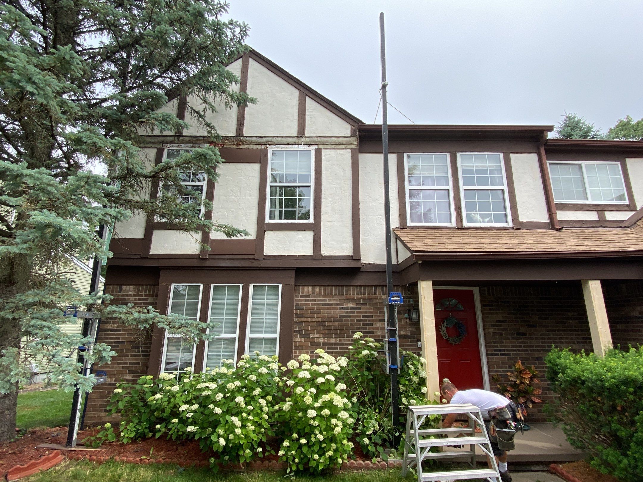 Siding Replacement using CertainTeed Restoration Classis D4 by 180 Contractors