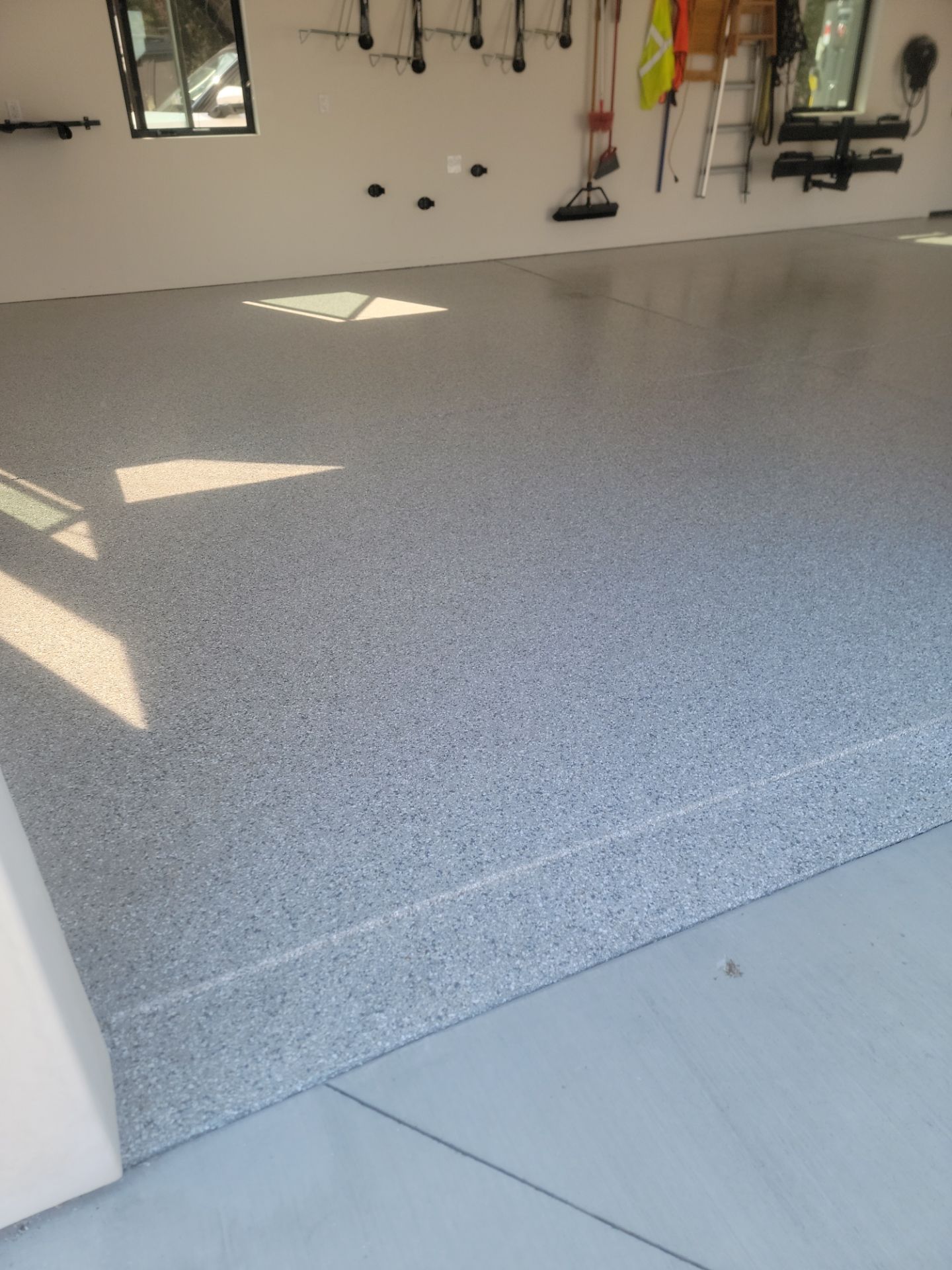 3 car garage, yes please by MGP Coatings