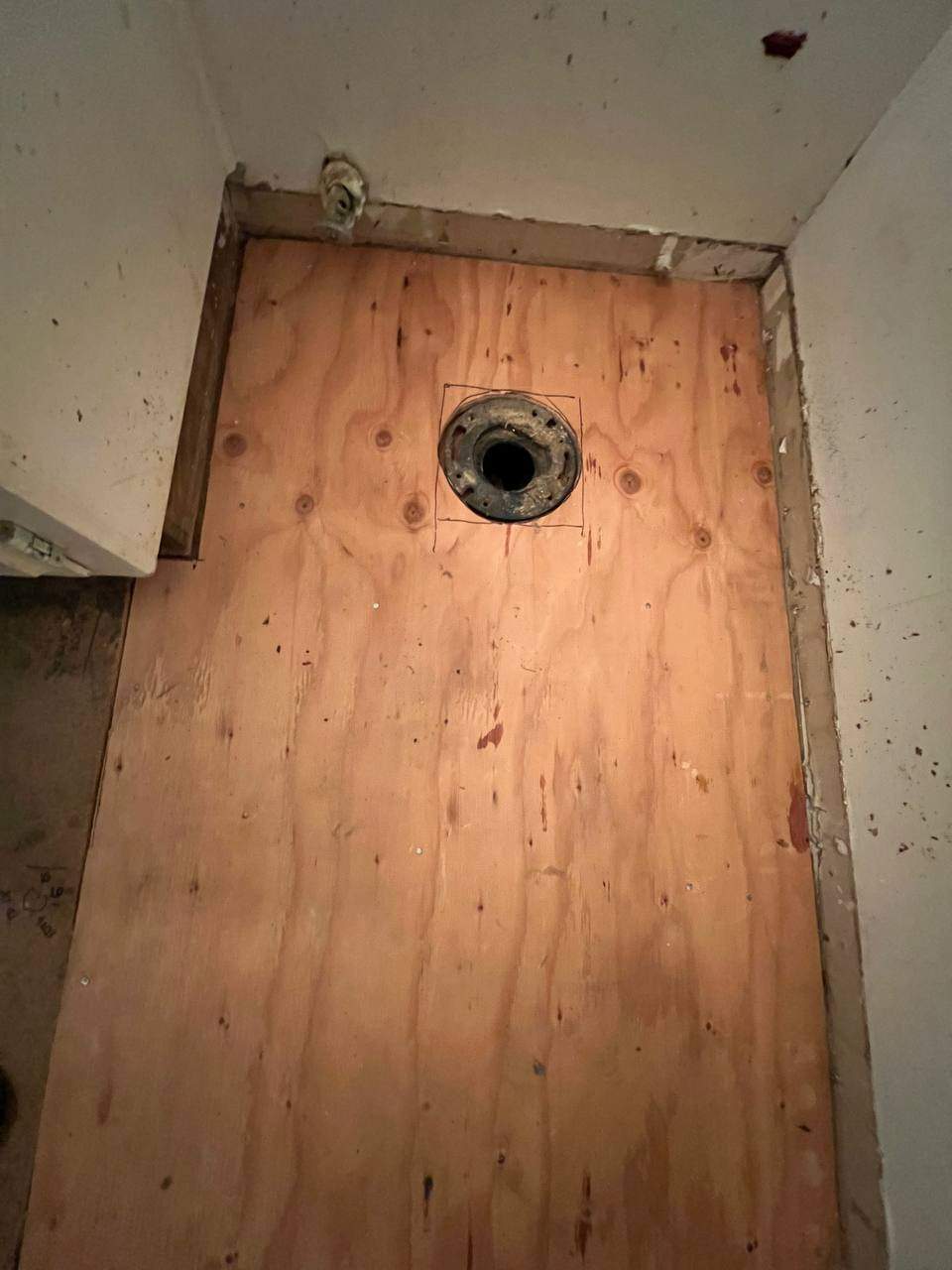 Flooring Restoration by Handyman State LLC