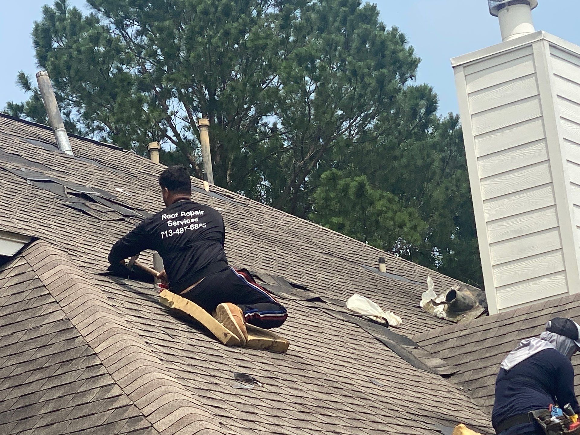 Hail Damage using Owen's Corning Duration (Lifetime) Shingles by Roof Repair Company