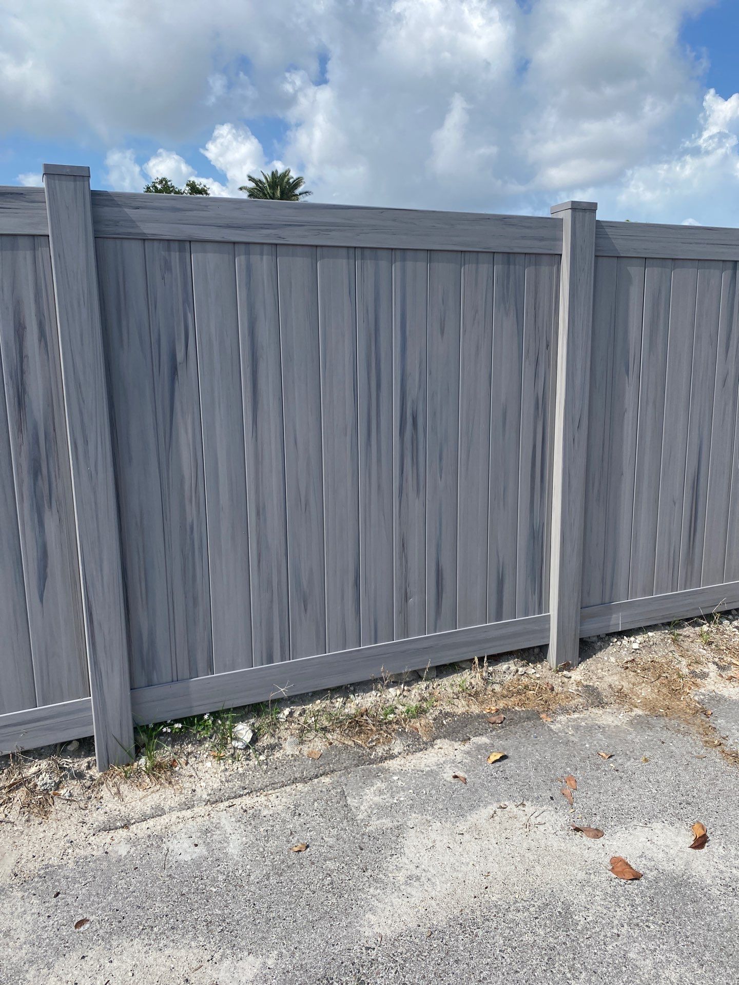 980 Cattlemen Rd  by H&Y Fence