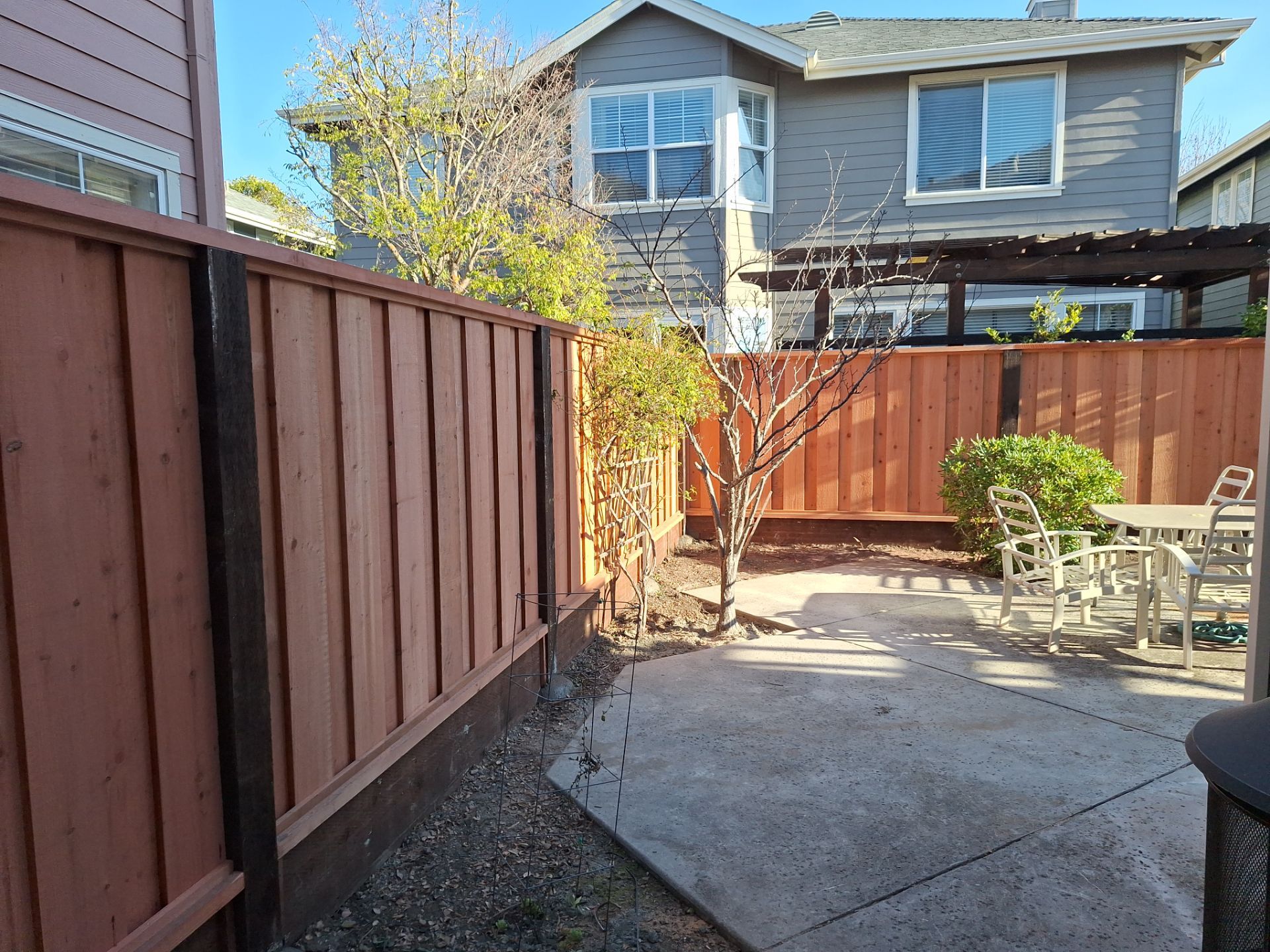 Board on Board Fence by Fremont Fence Inc