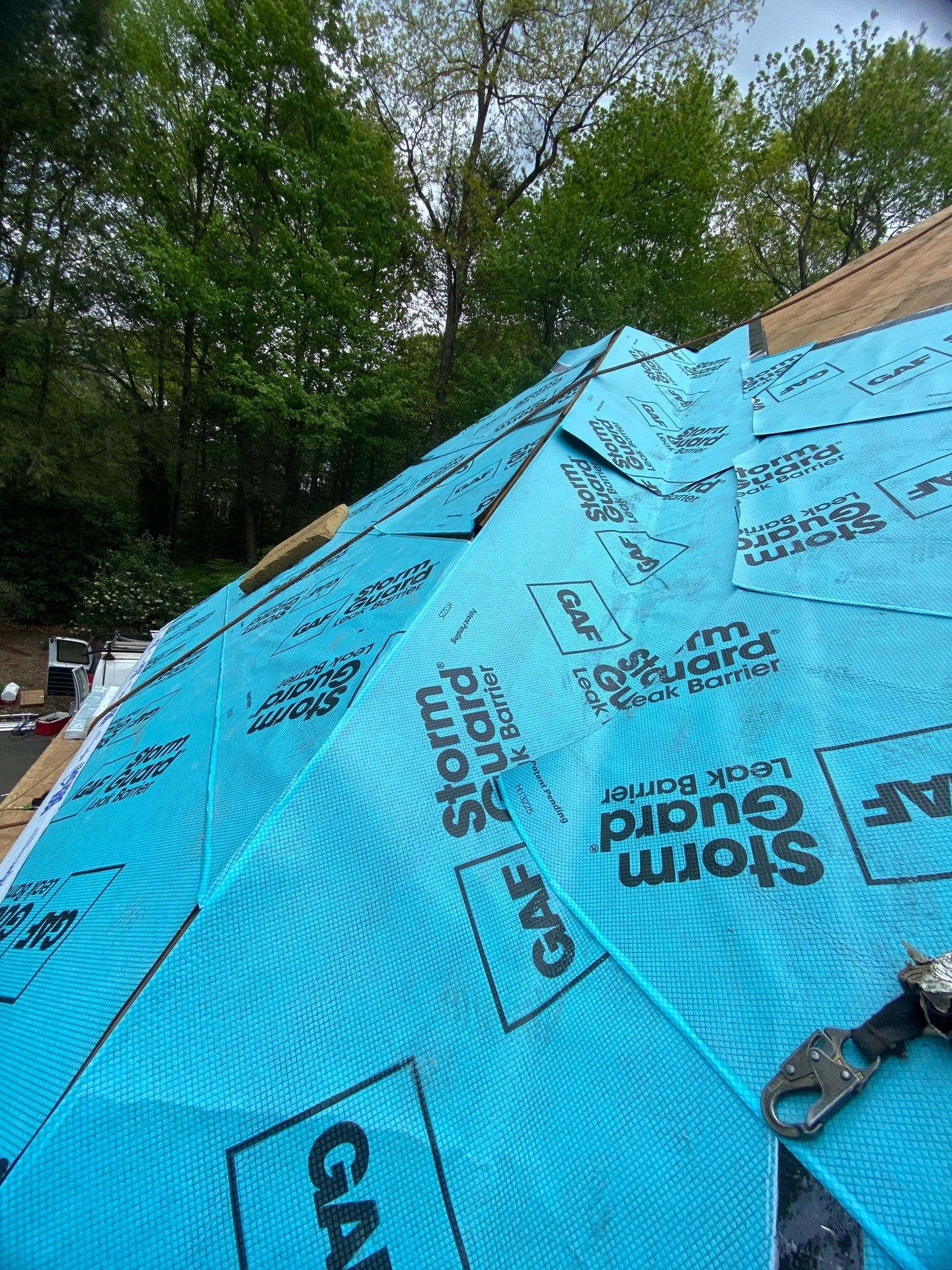 DiGIorgi replaces asphalt shingles in Avon, CT! by DiGiorgi Roofing and Siding Inc