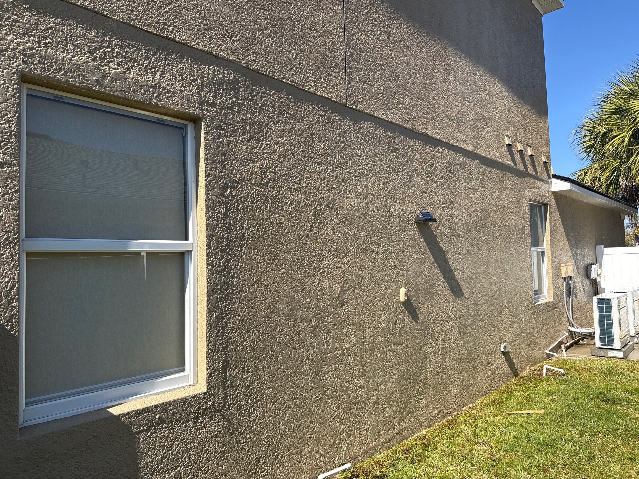 Two-Story House Wash in Crystal Lakes – Palmetto, FL by Sunshine AquaWash