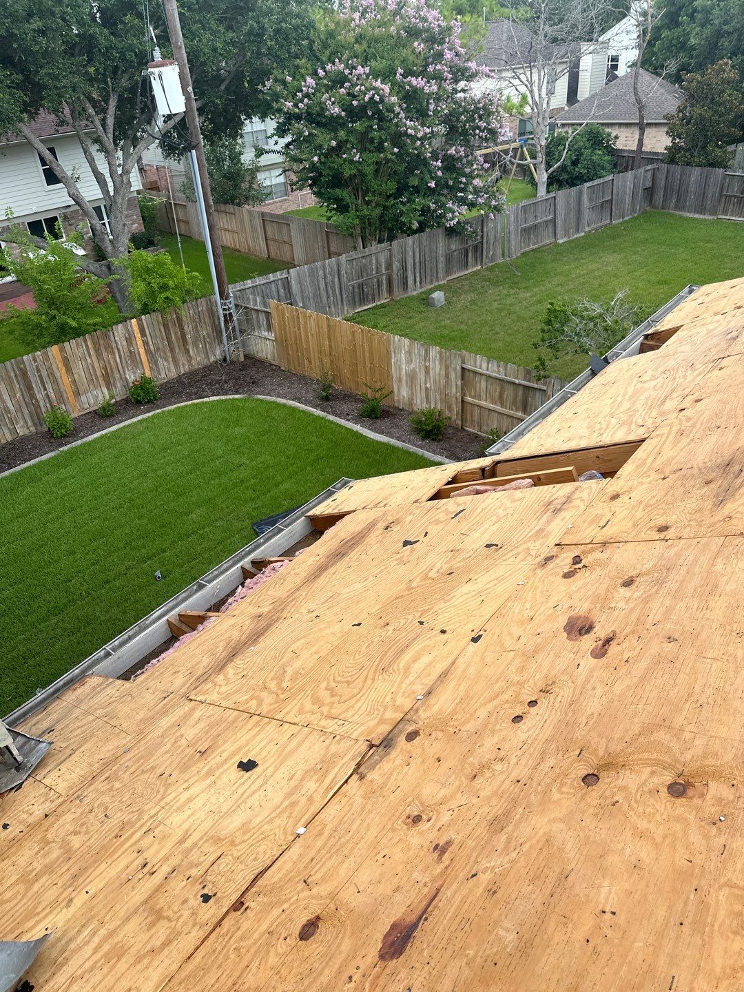 Residential Roofing Installation using Owen's Corning Duration (Lifetime) Shingles by Roof Repair Company