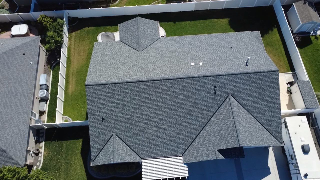 Residential Roofing Installation with CertainTeed Landmark PRO Madrid Ln Pasco, WA by Alpine Roofing