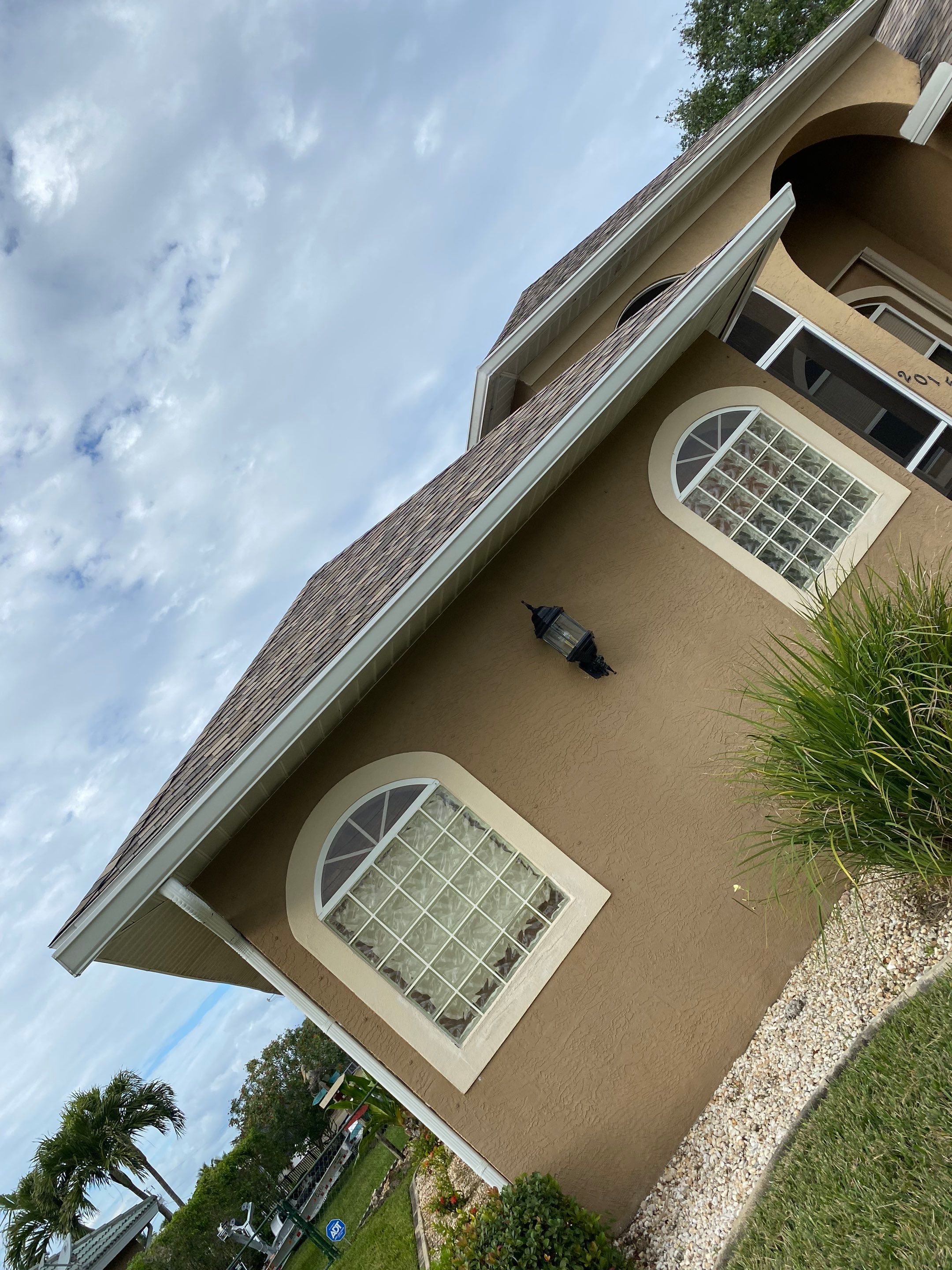 7-Inch Gutters for Large Homes in Cape Coral FL by Gutter Professors