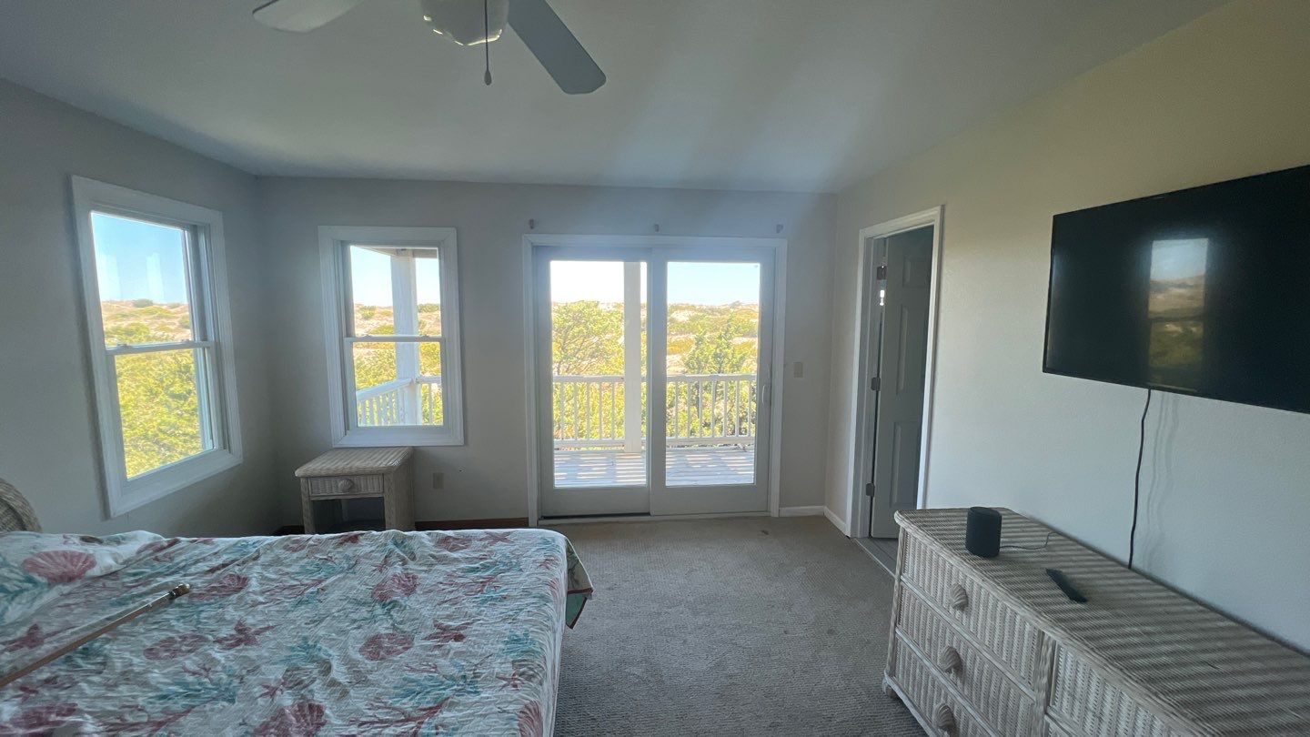 Carolina Clipper Full Exterior Project by Gallop Roofing & Remodeling, Inc.