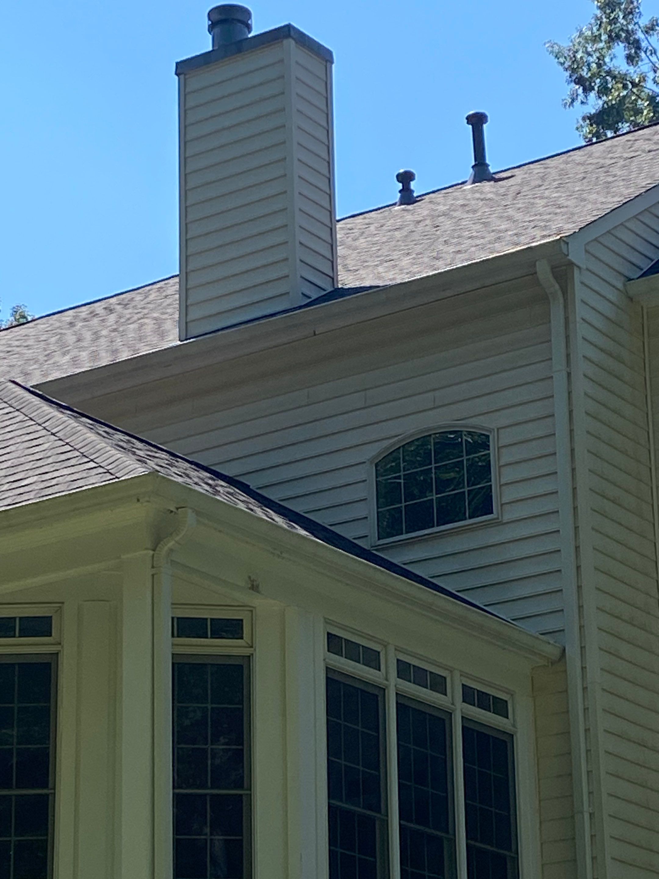 Fairfax station: Residential Roof with CertainTeed Landmark Pro in Max Def Shenandoah  by RM Banning, Inc.