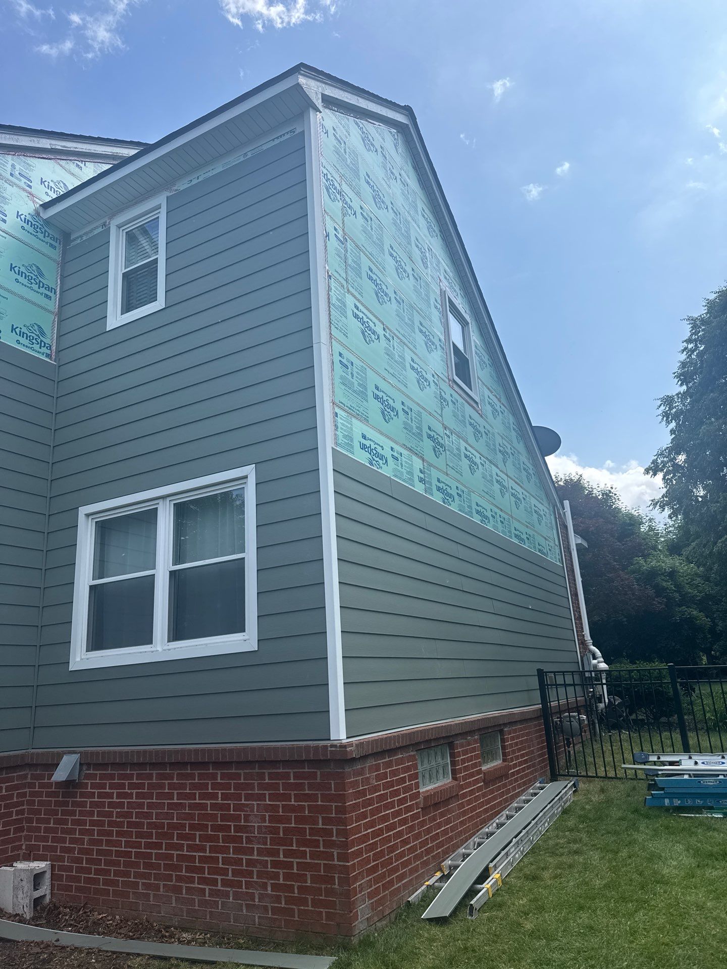 Siding Replacement using Ascend by 180 Contractors