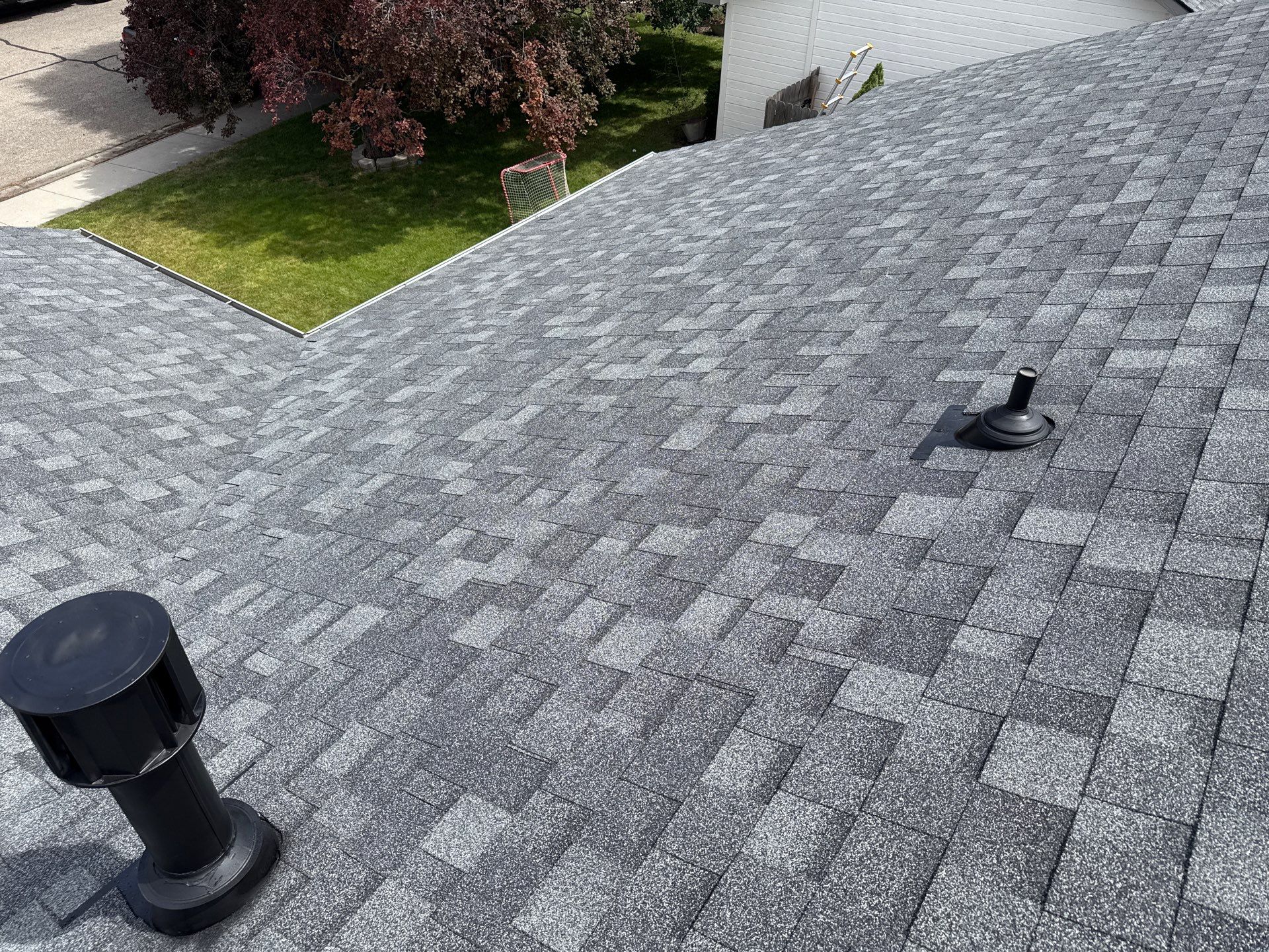 Kuna Residential Roof Replacement Featuring Gray Architectural Shingles by Olive Roofing