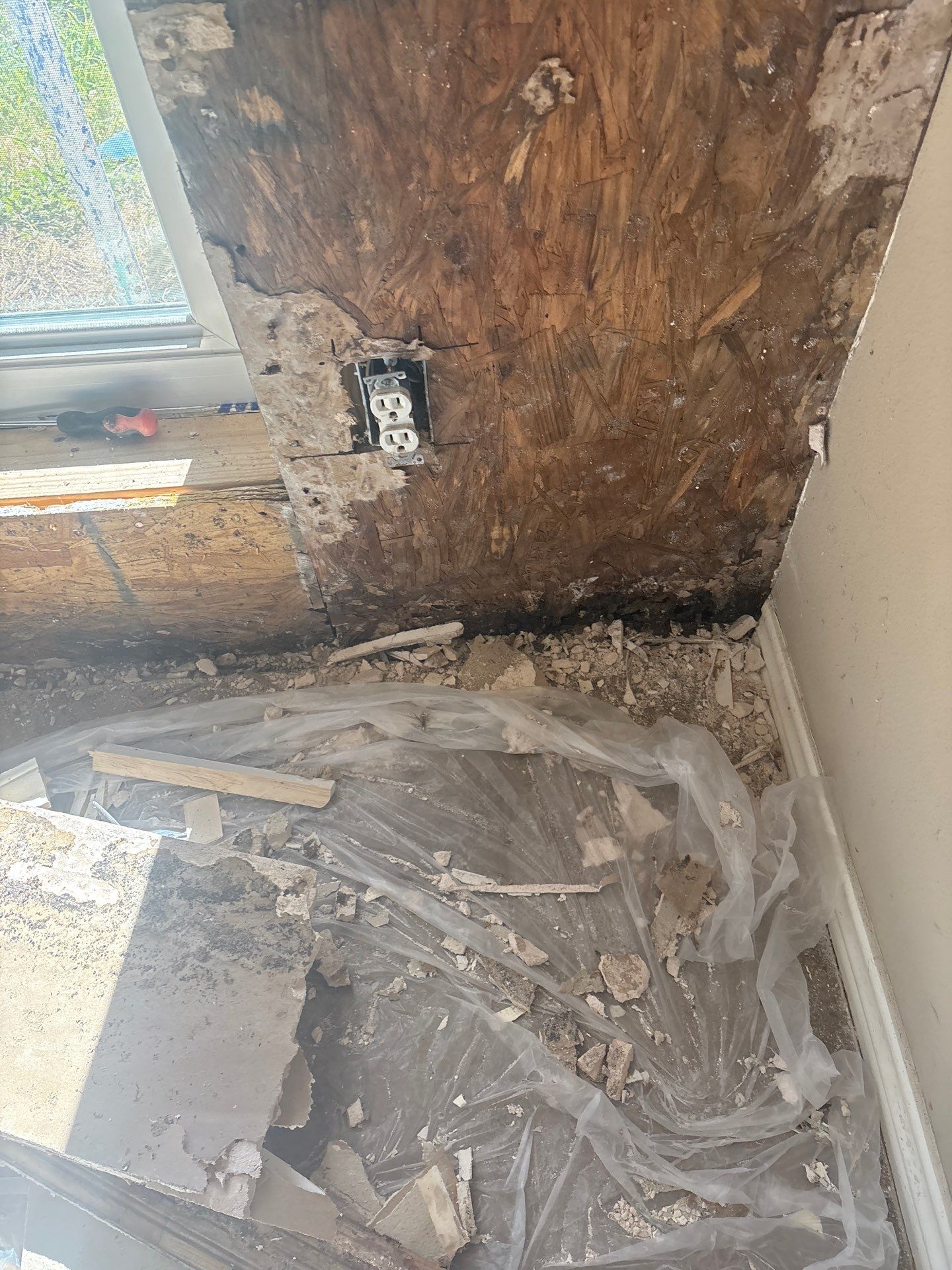 Poorly installed Windows WILL Destroy a home! by Bayfront Roofing and Construction