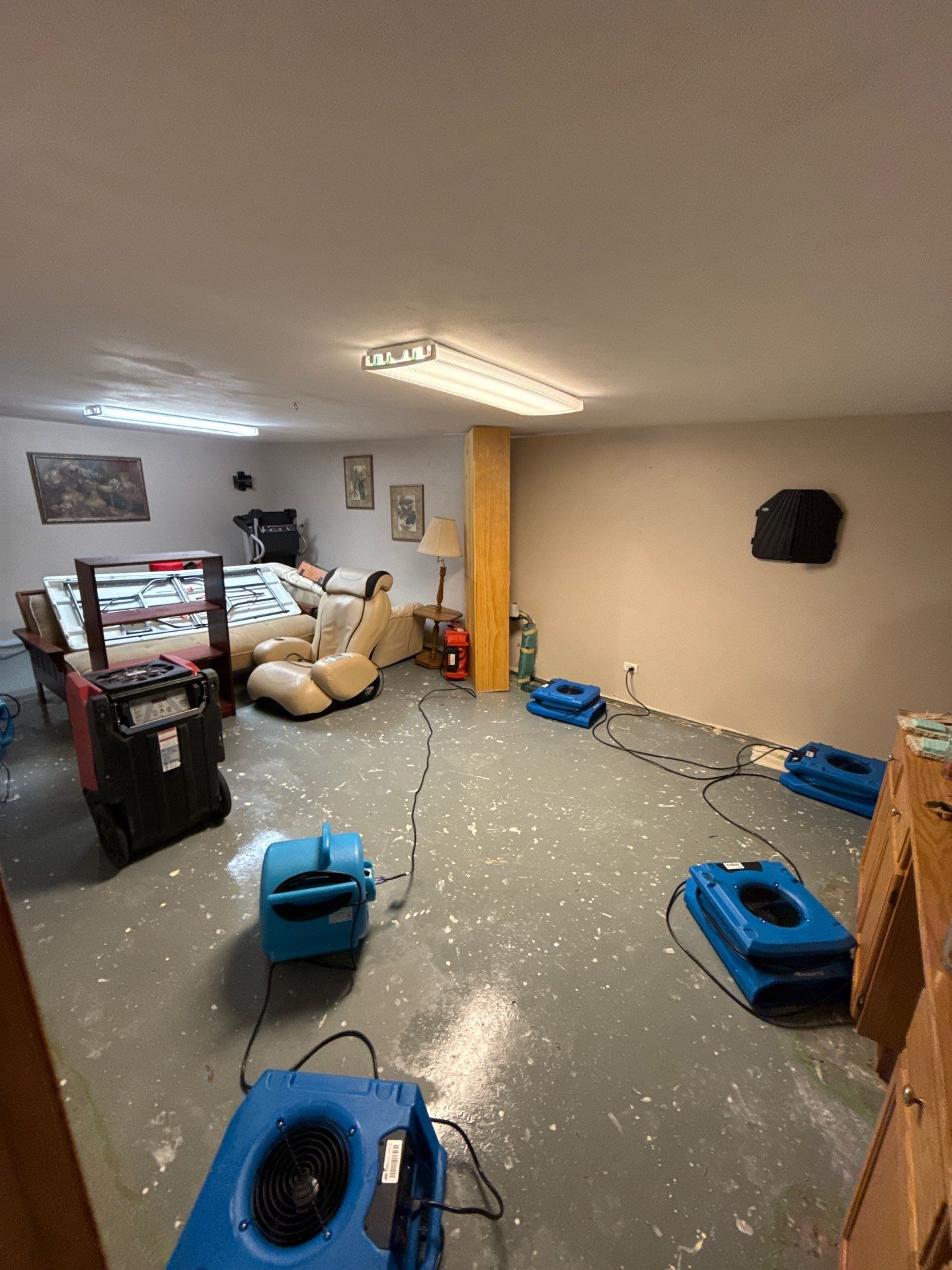 Water Mitigation by Dry Source Property Restoration 