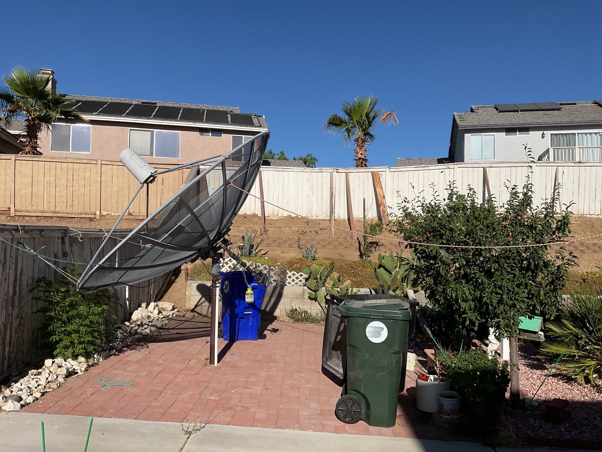 Fence Installation using Vinyl by Fence Guys Inc. 