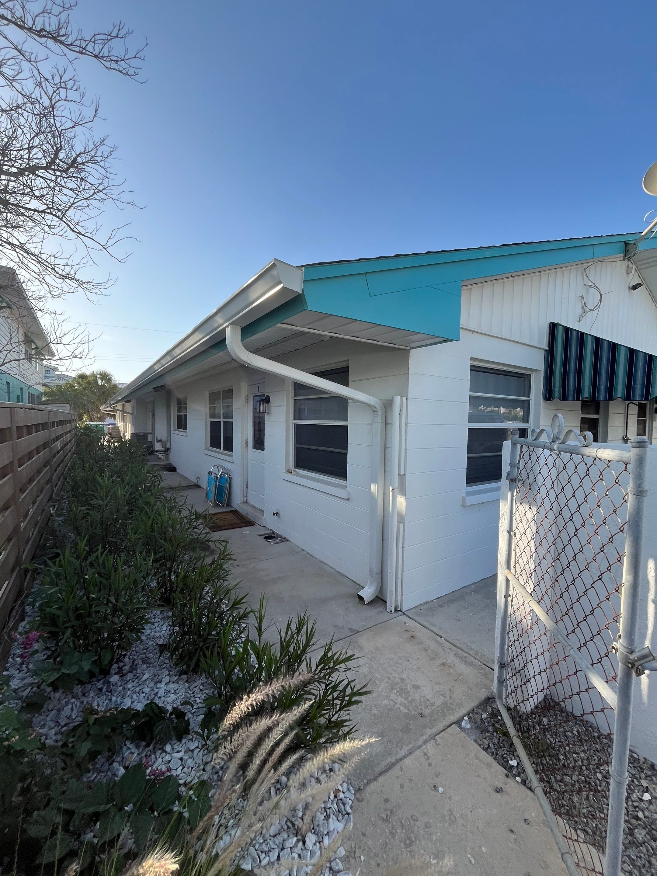 Splash Guard Gutter System and 7-inch Installation in Anna Maria FL by Gutter Professors