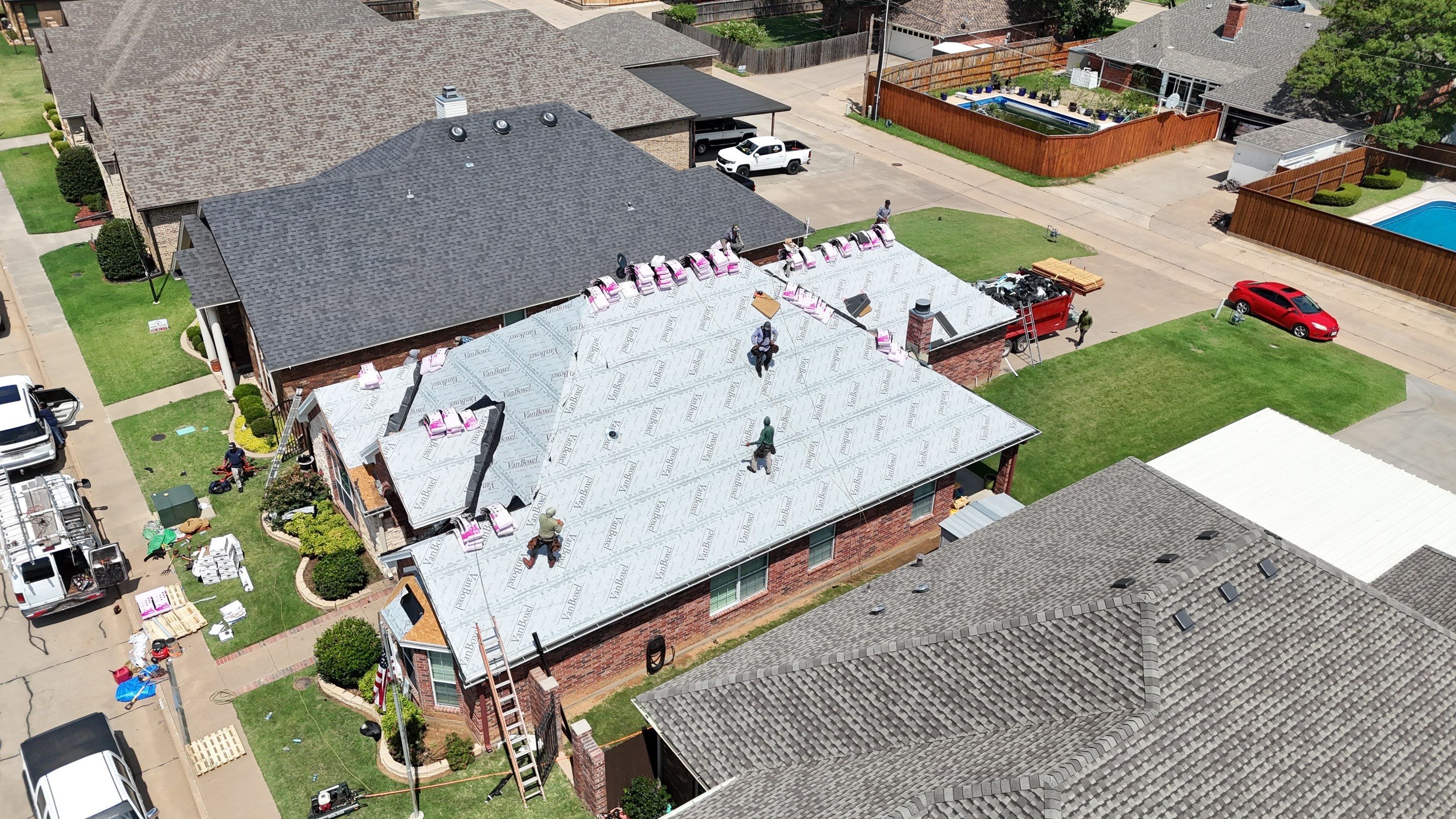 Burkburnett Roof Replacement Featuring Owens Corning Onyx Black Shingles by Shearman Roofing & Construction