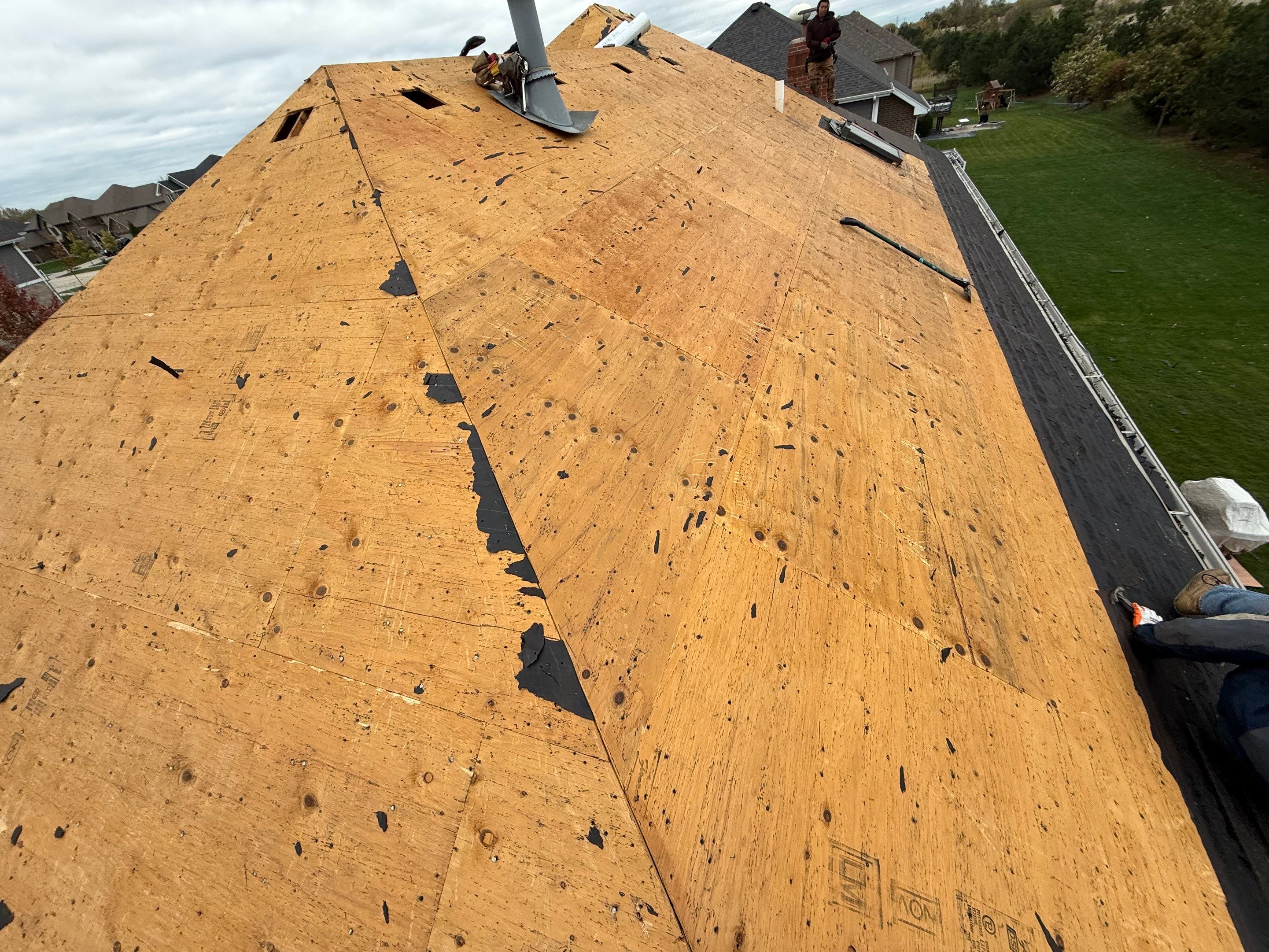 GAF Cedar Falls Roof and Velux windows by Optimal Home Improvement 