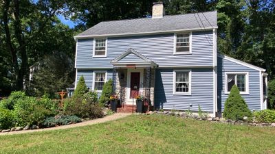 Siding Refreshment with Cert Monogram D/4 x 12'6" Clapboard, Wedgewood Blue