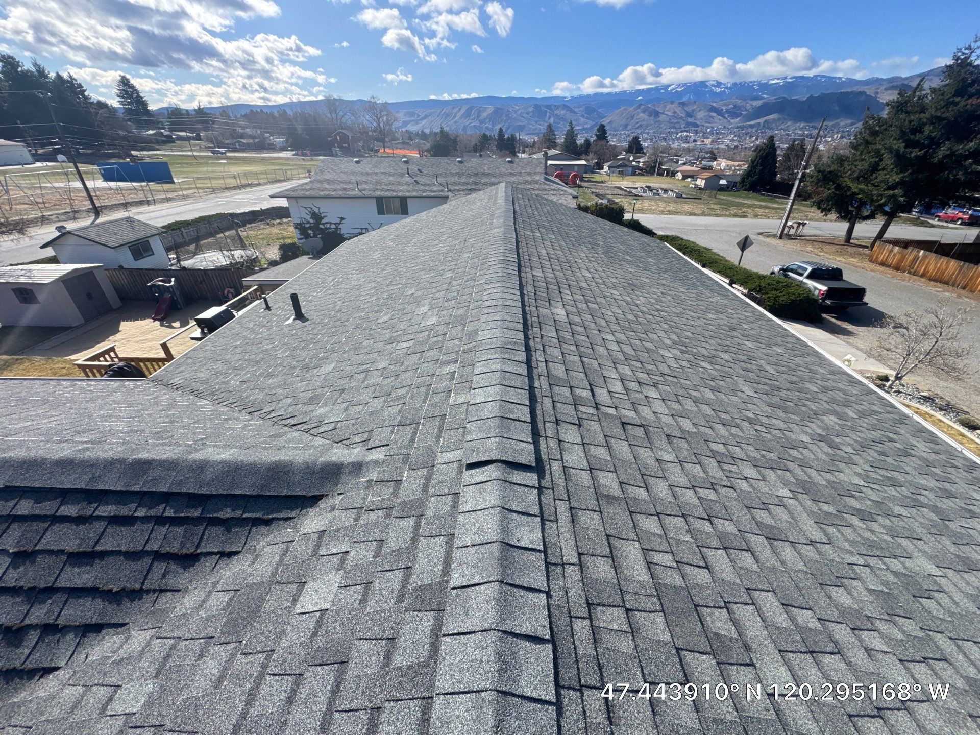 Residential Architectural Shingle Roof Replacement in North Aurora Avenue East Wenatchee, Washington by Alpine Roofing