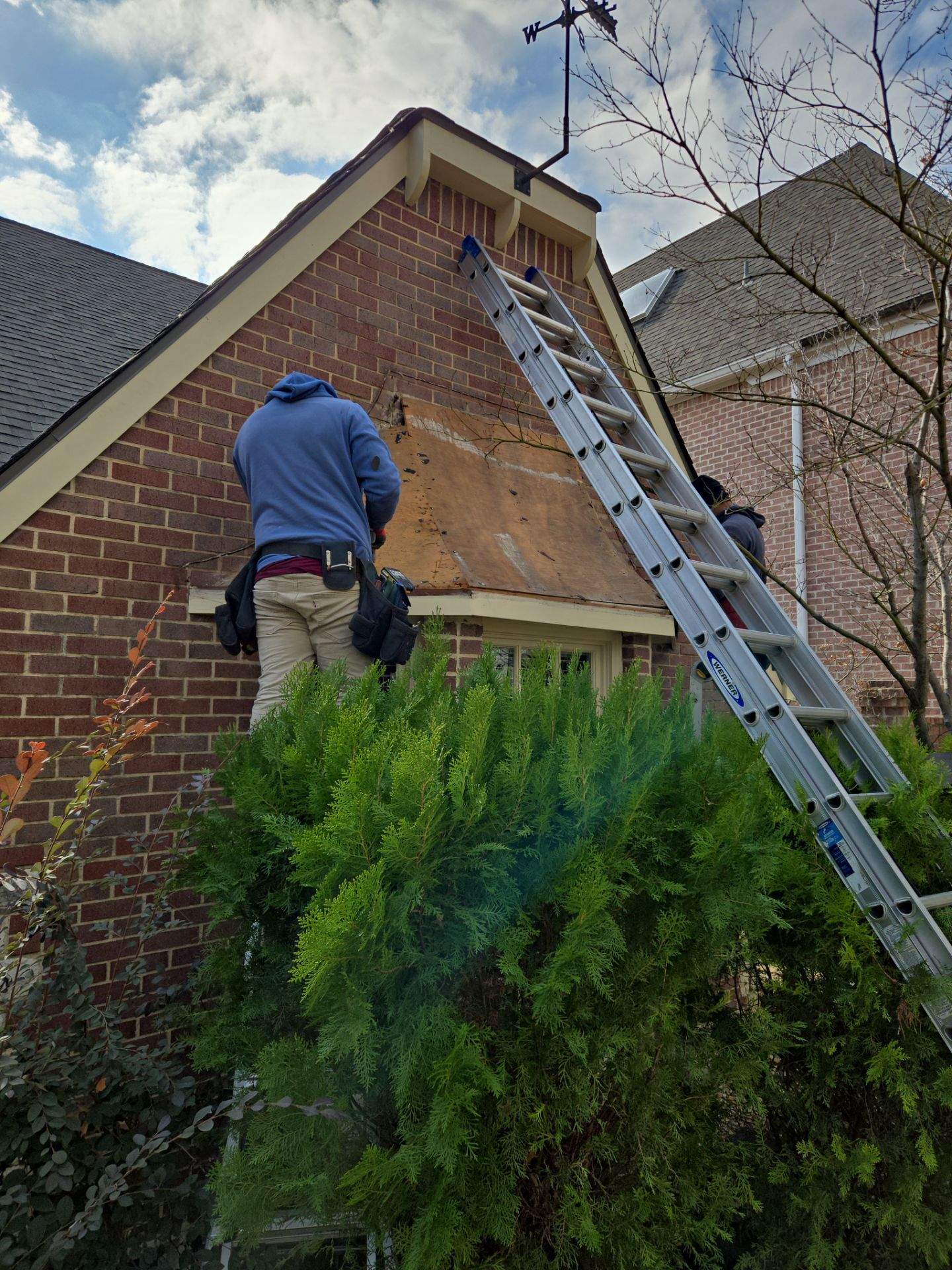 Project in University Park, Dallas, TX! by Armor Roofing | Exteriors